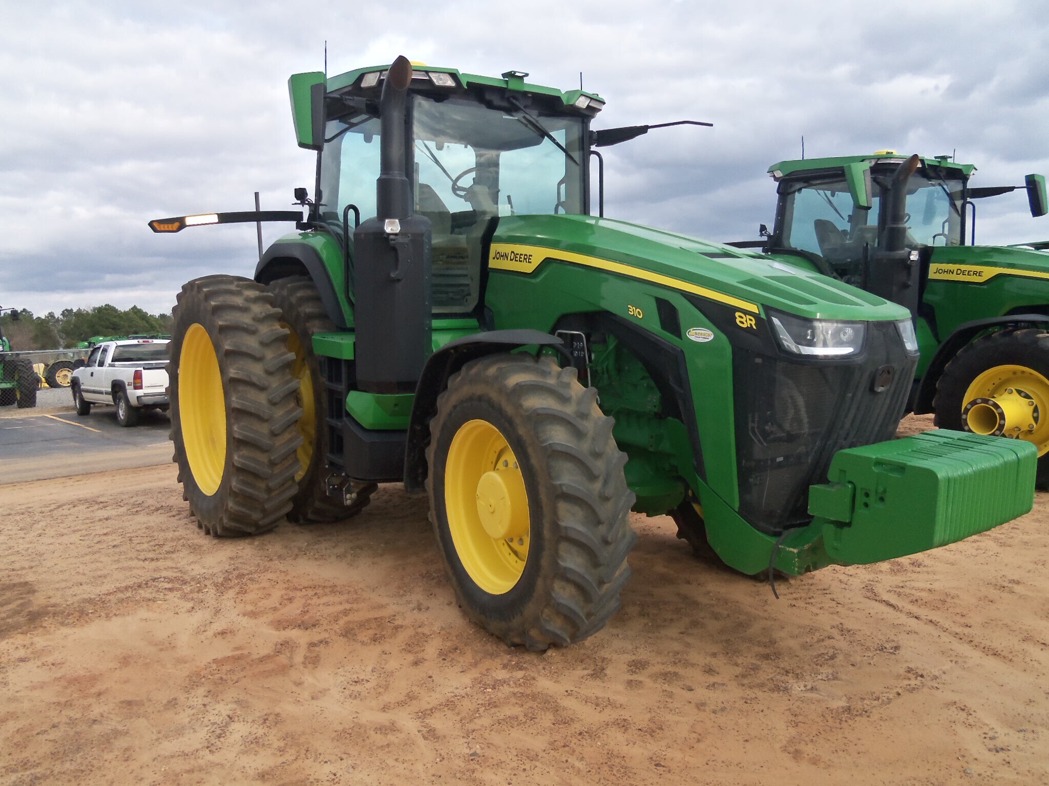 2023 John Deere 8R 310 Tractor