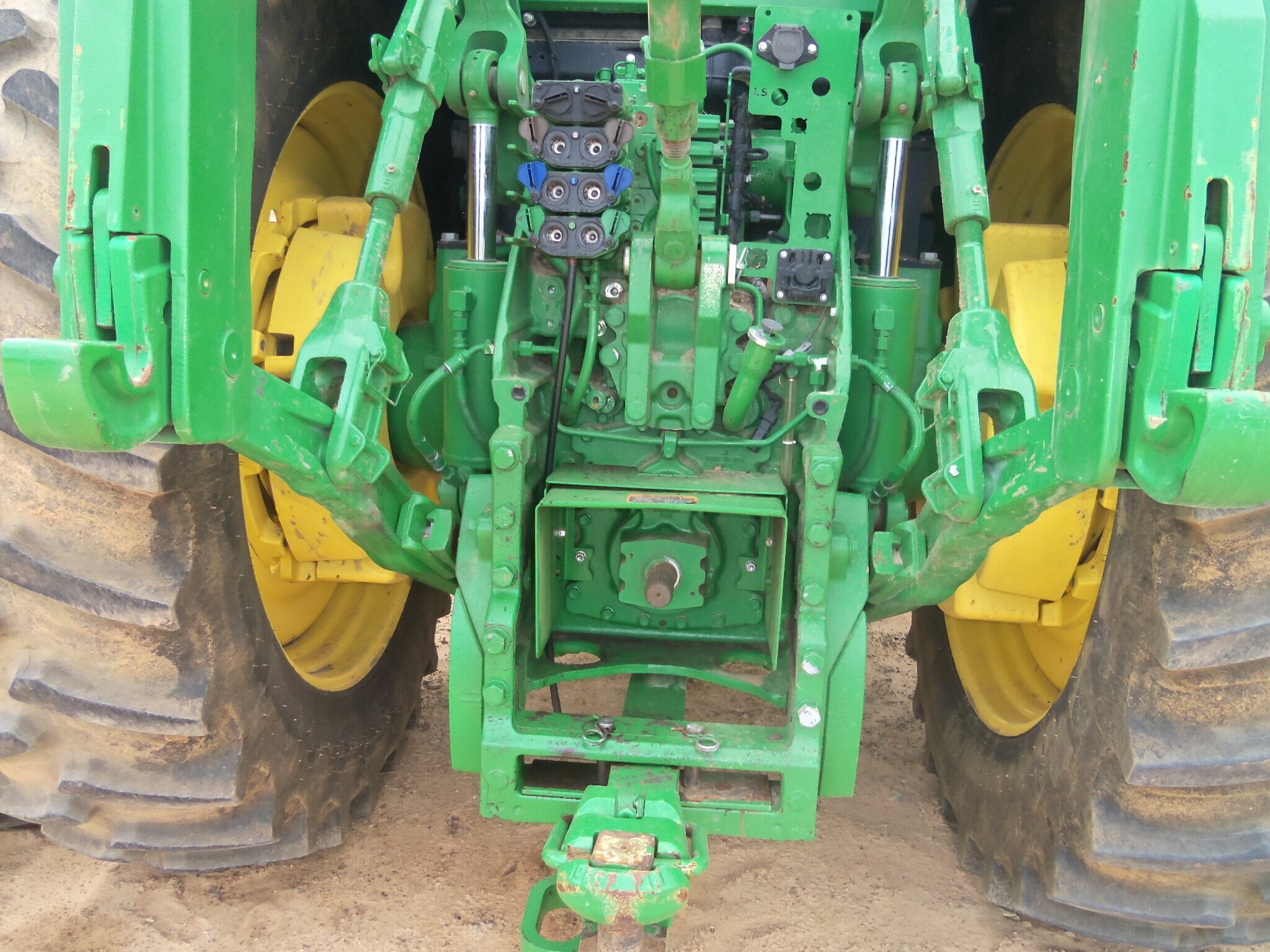 2023 John Deere 8R 310 Tractor