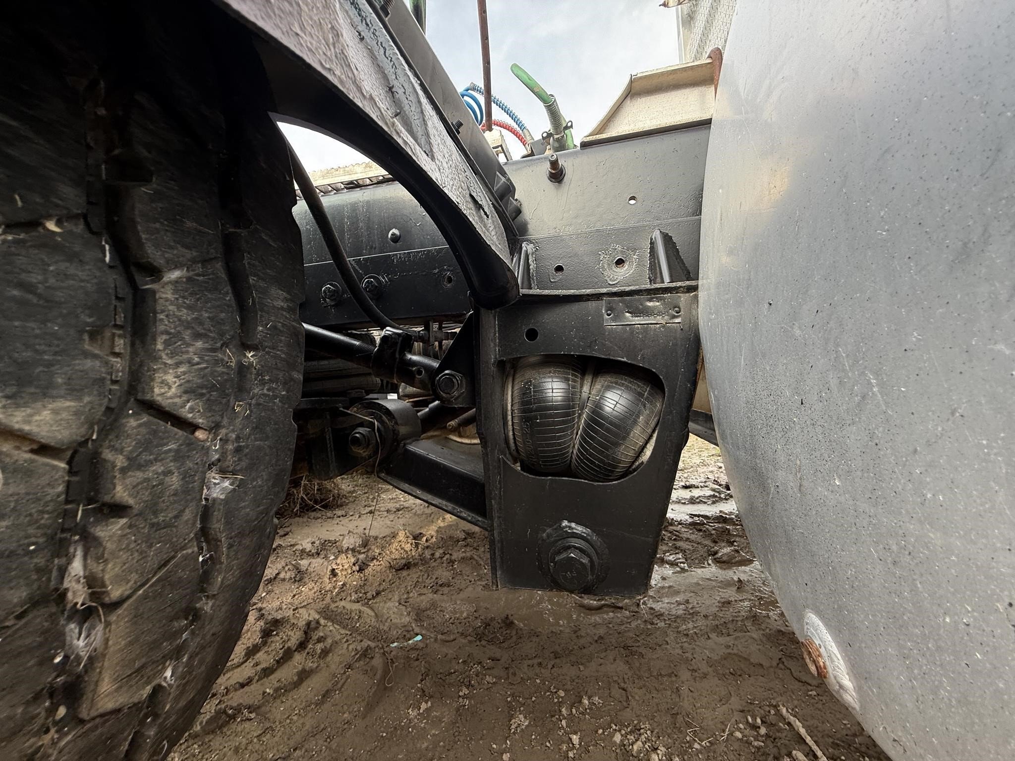 2005 Mack Granite CV713 Dump Trucks/Trailer
