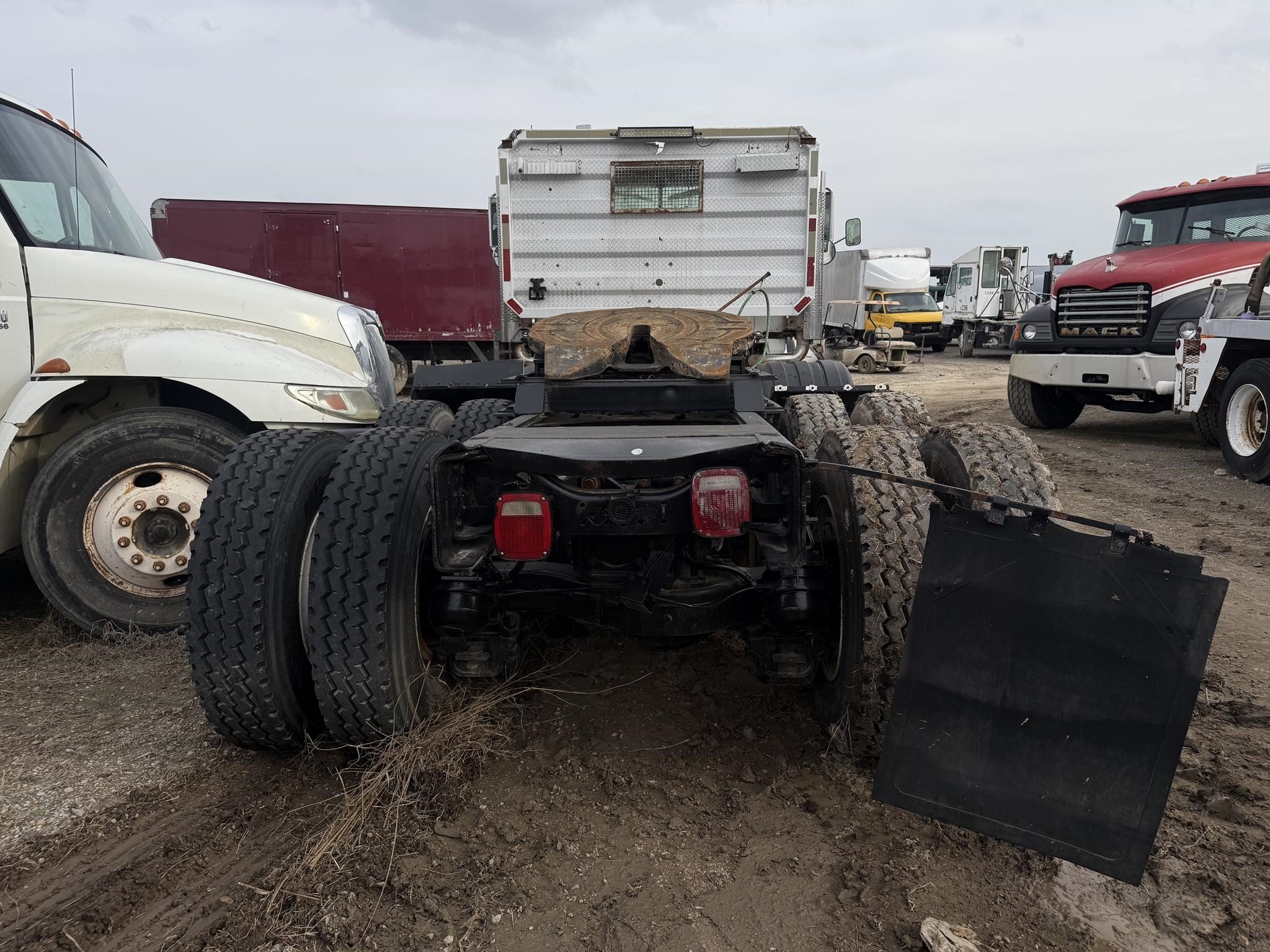 2005 Mack Granite CV713 Dump Trucks/Trailer
