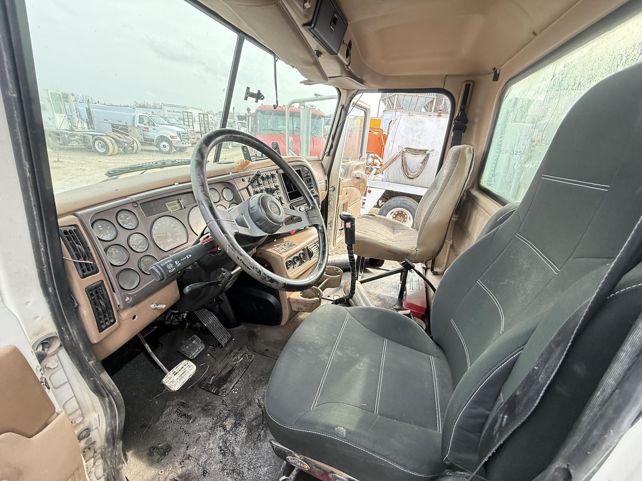 2005 Mack Granite CV713 Dump Trucks/Trailer