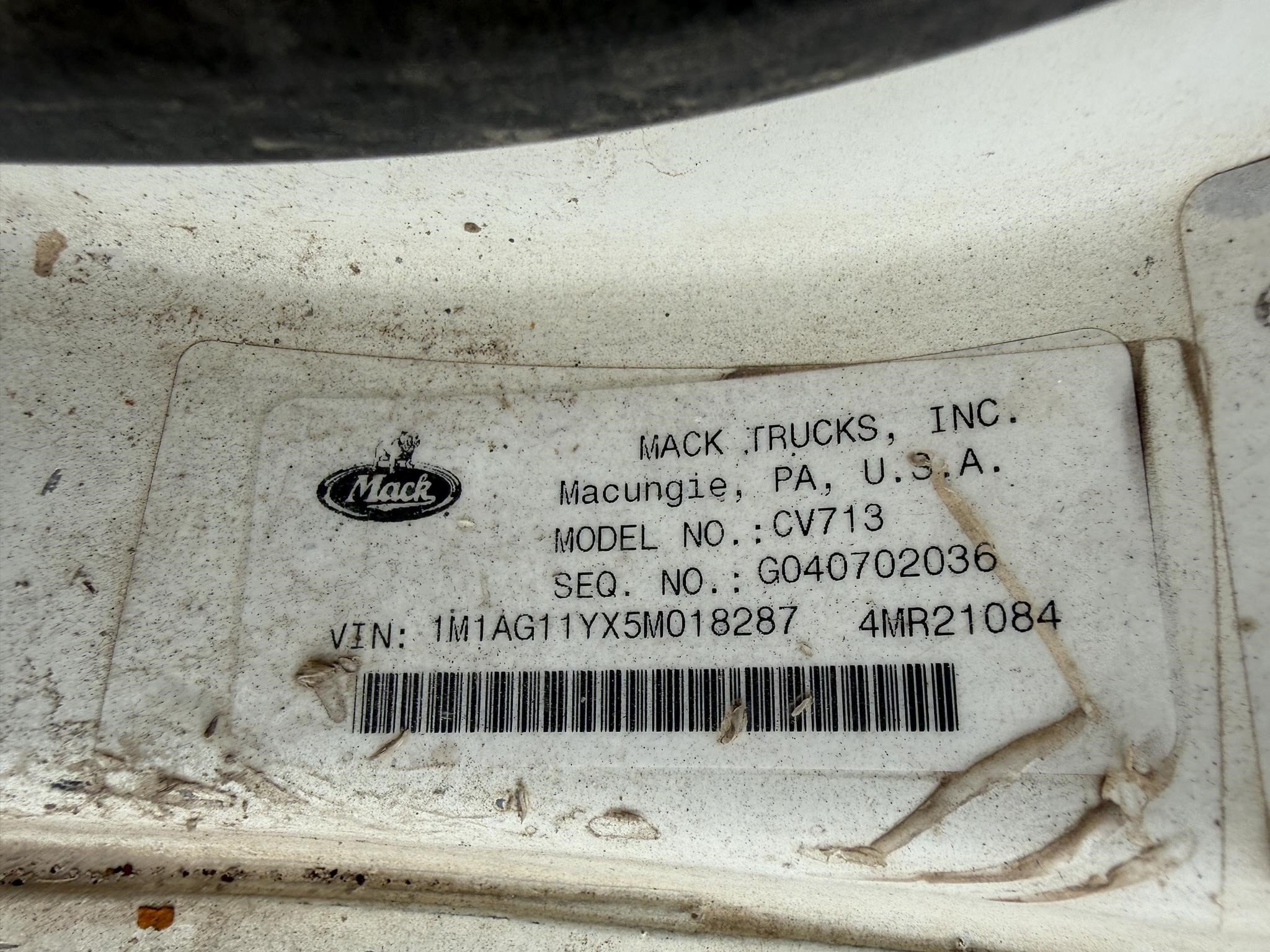 2005 Mack Granite CV713 Dump Trucks/Trailer