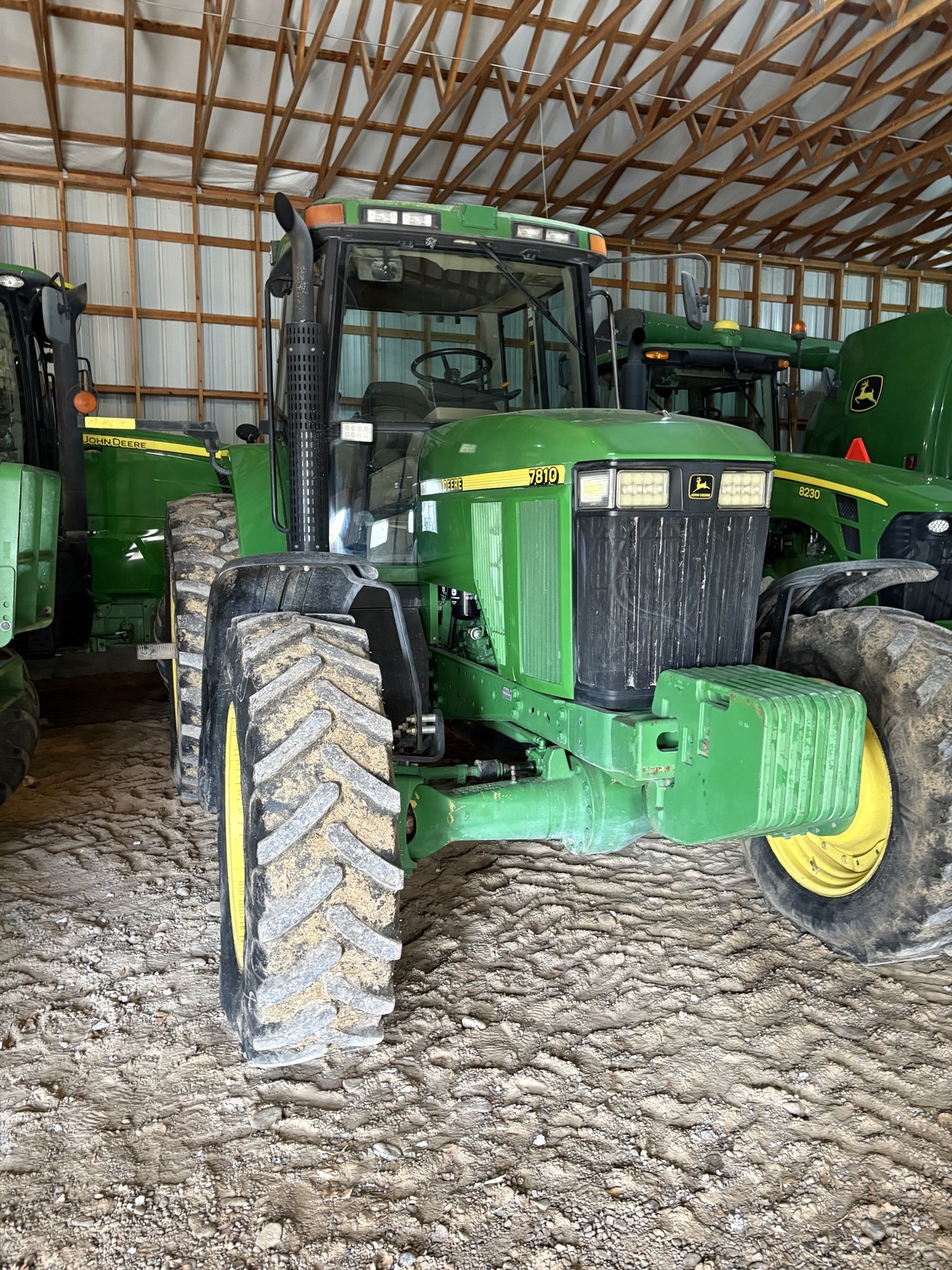 1999 John Deere 7810 Tractor