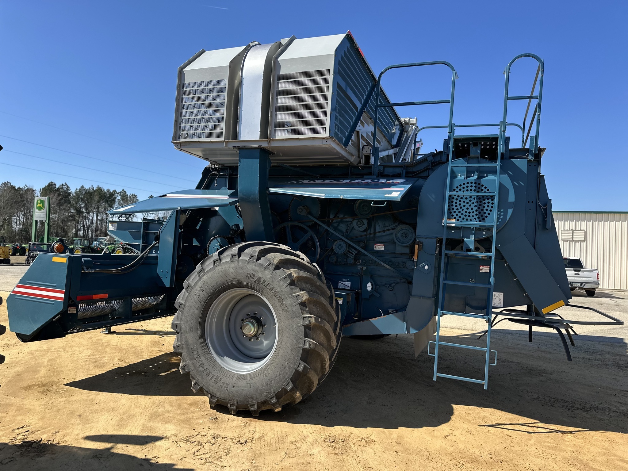 2023 Amadas 2120 Peanut Equipment