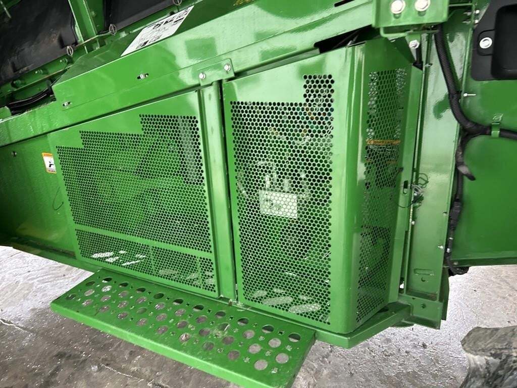 2018 John Deere S770 Combine