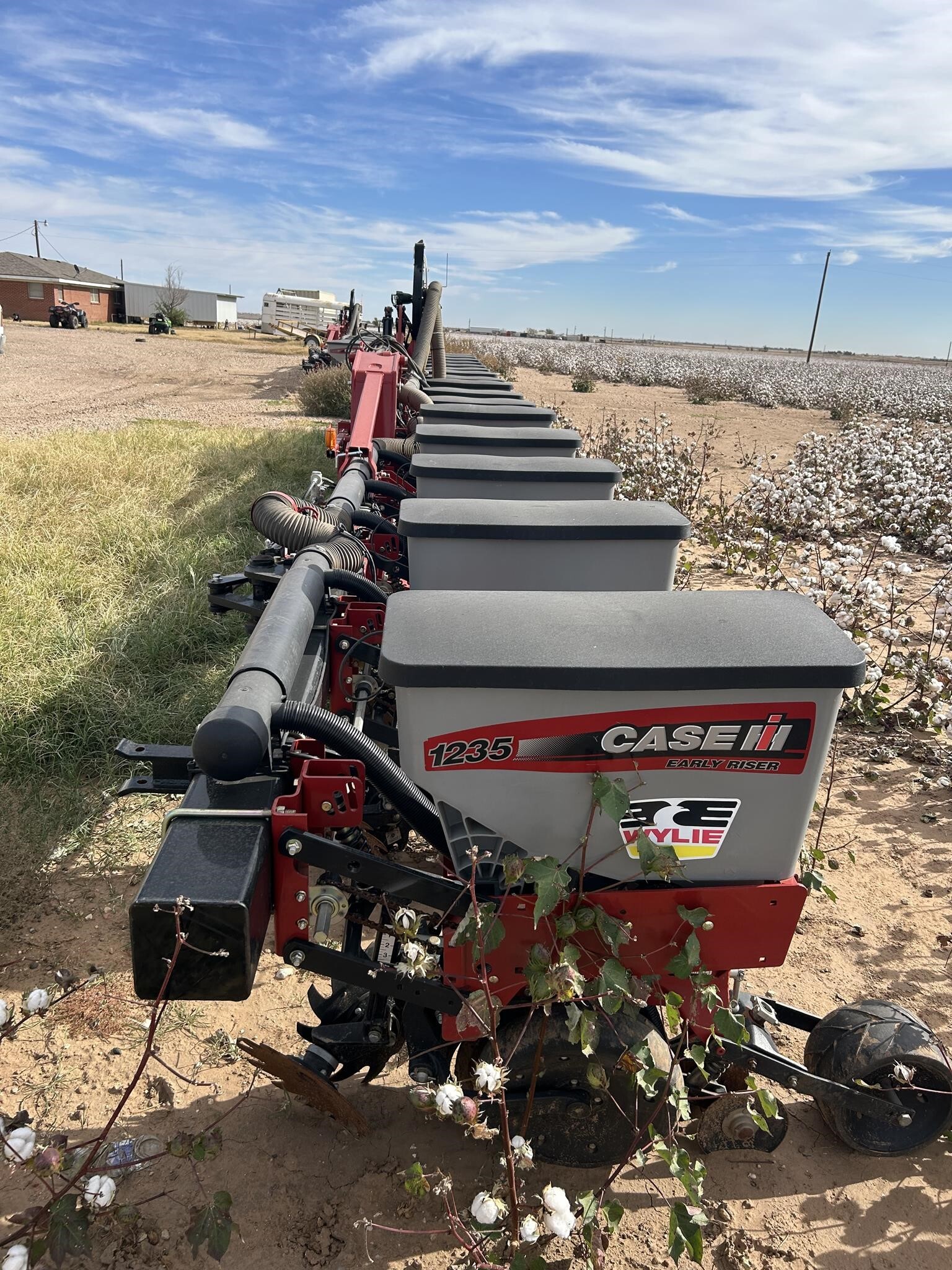 2024 Case IH 1235 Planter