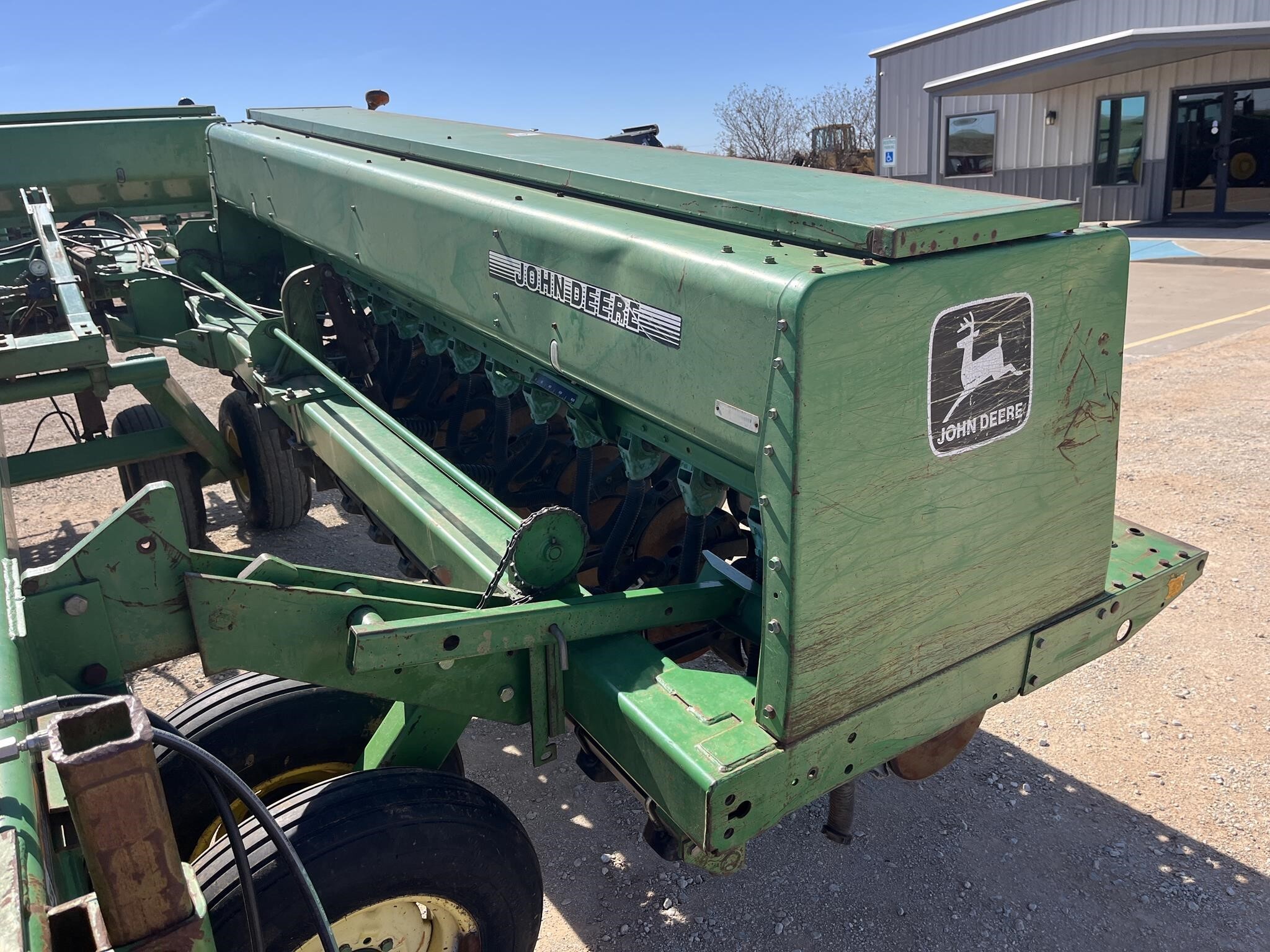 1997 John Deere 455 Drill