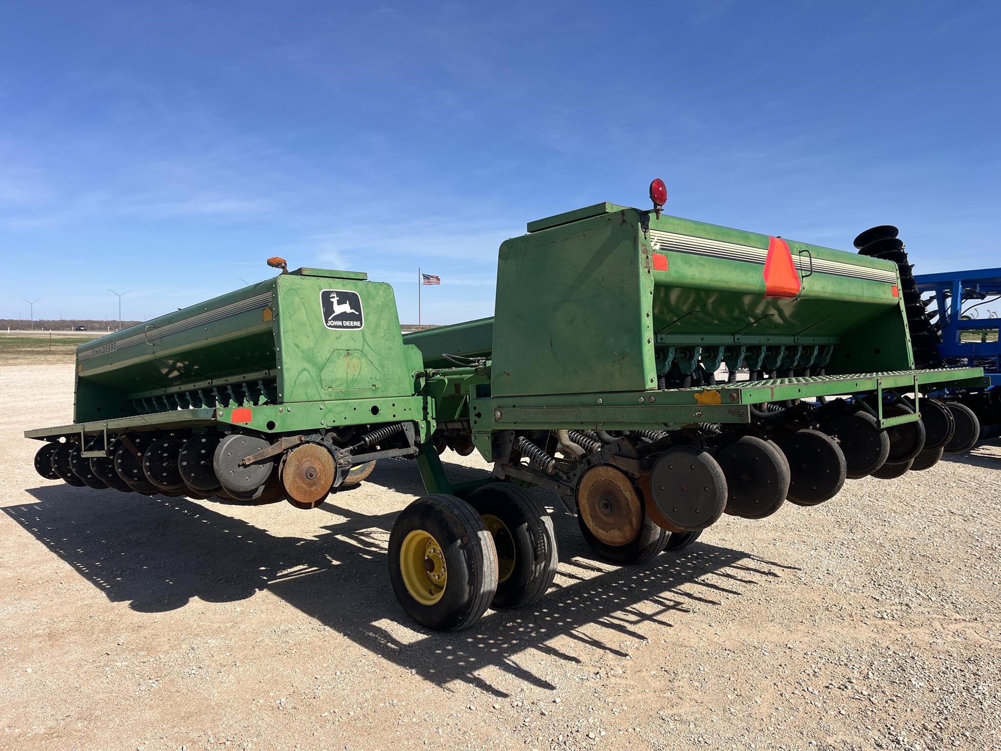 1997 John Deere 455 Drill