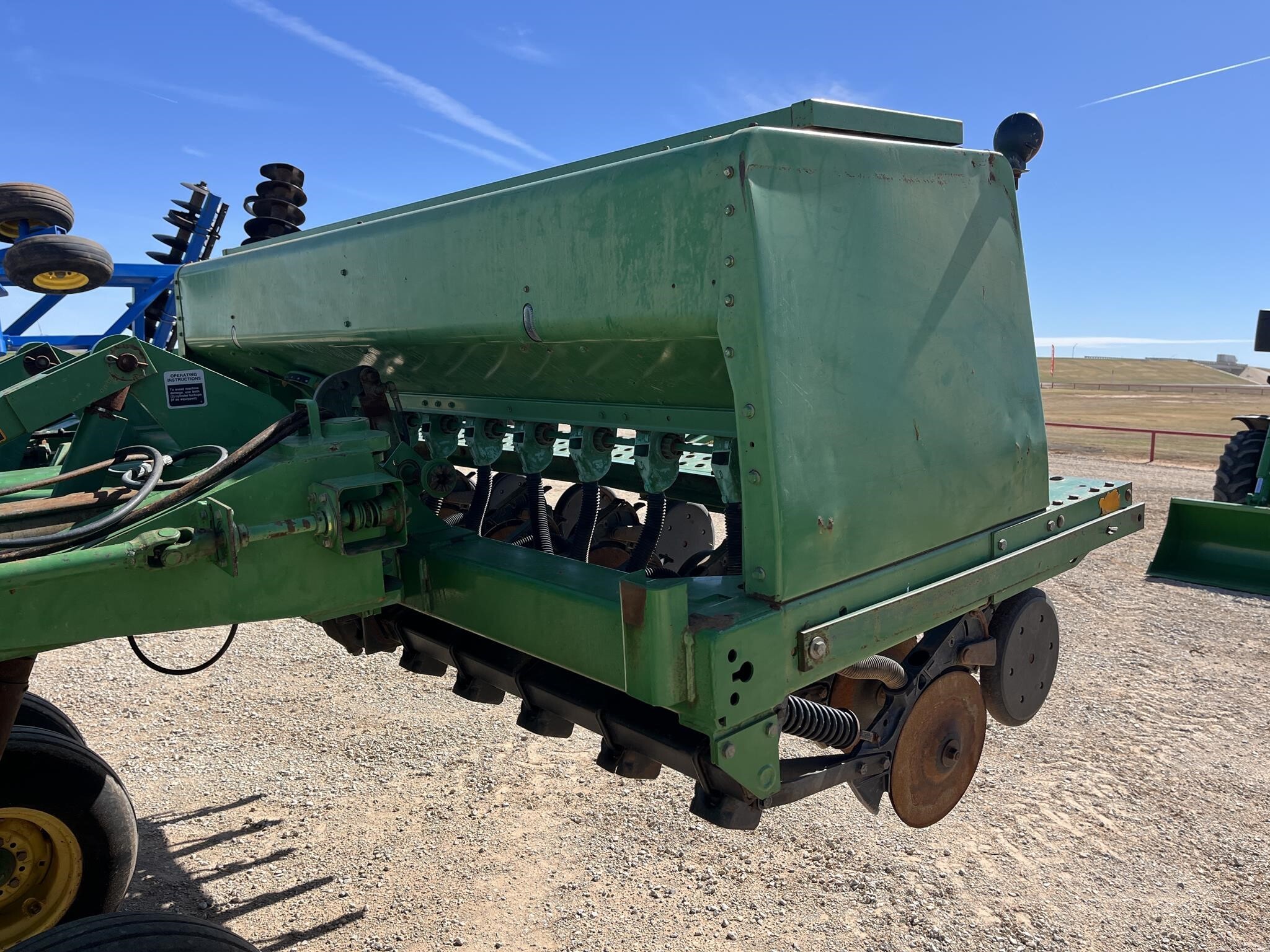 1997 John Deere 455 Drill