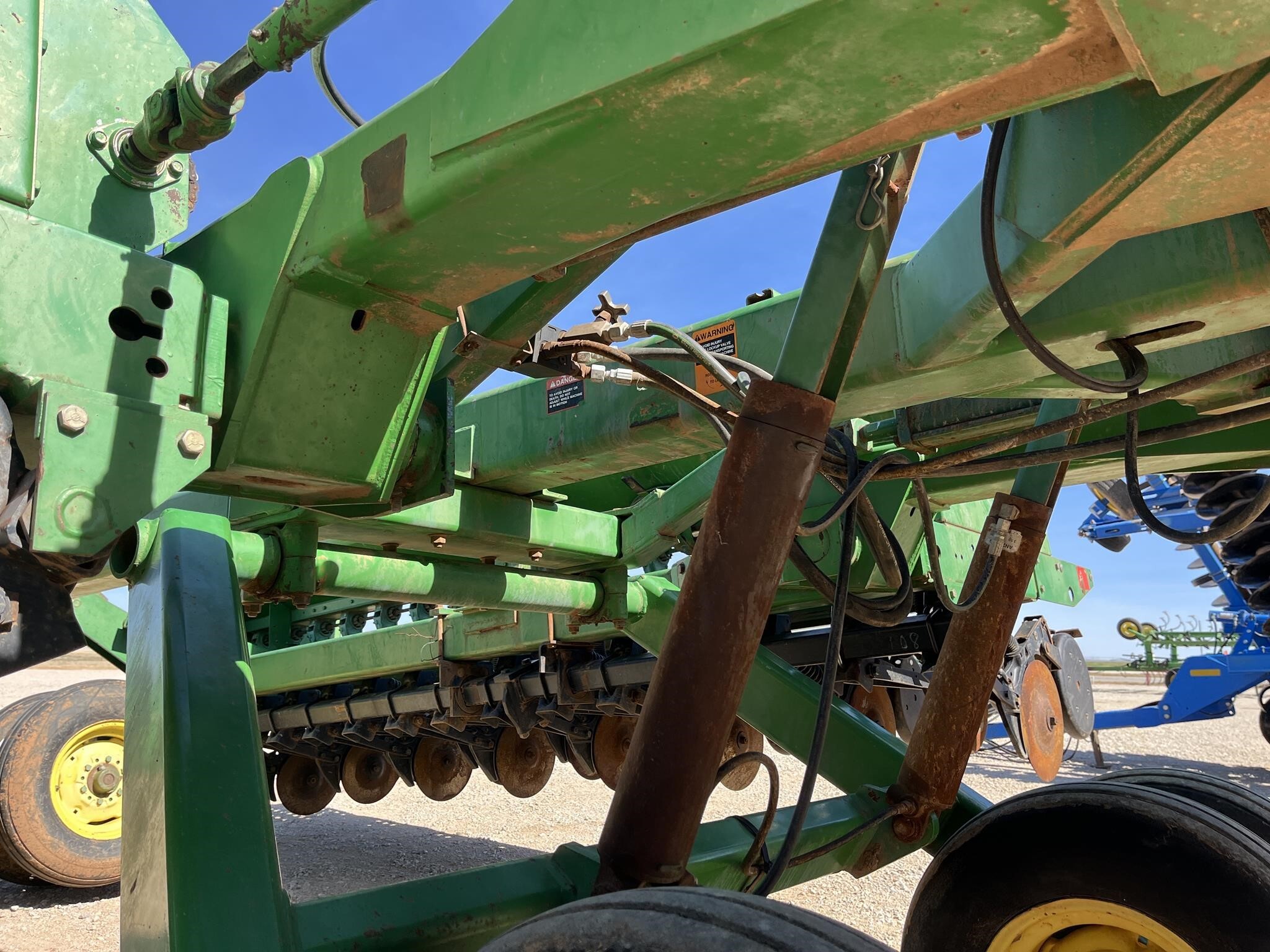 1997 John Deere 455 Drill