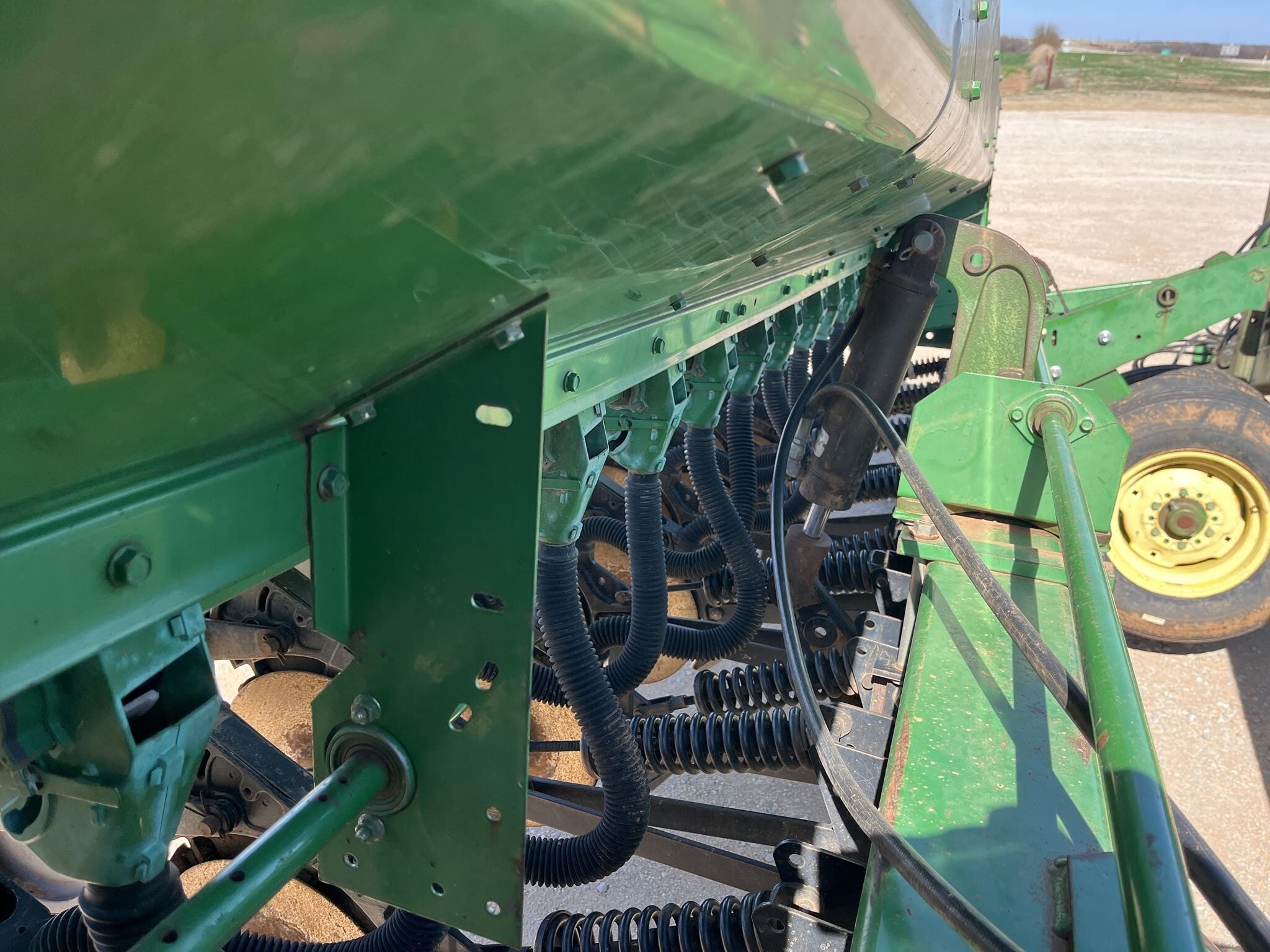 1997 John Deere 455 Drill