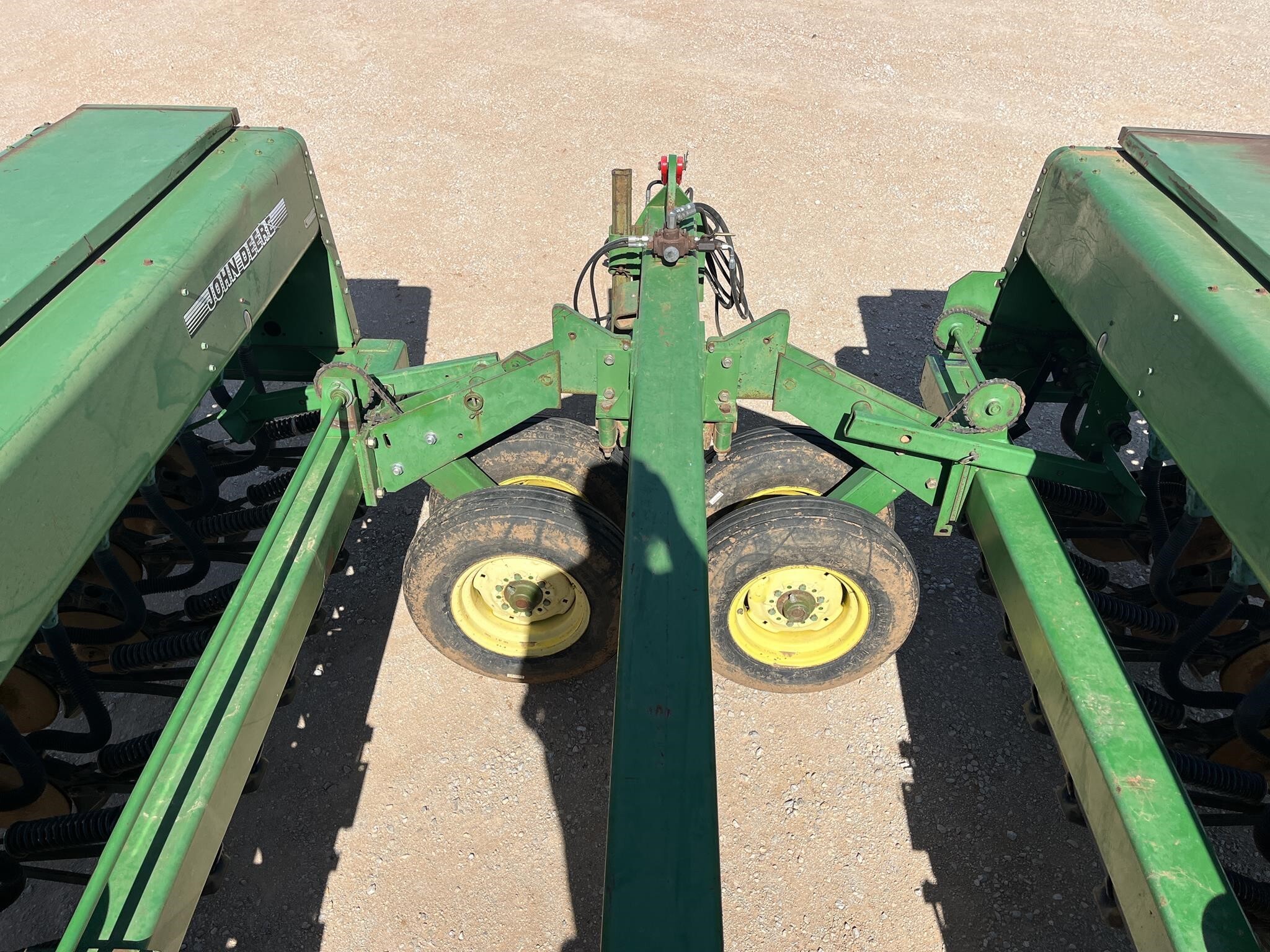 1997 John Deere 455 Drill