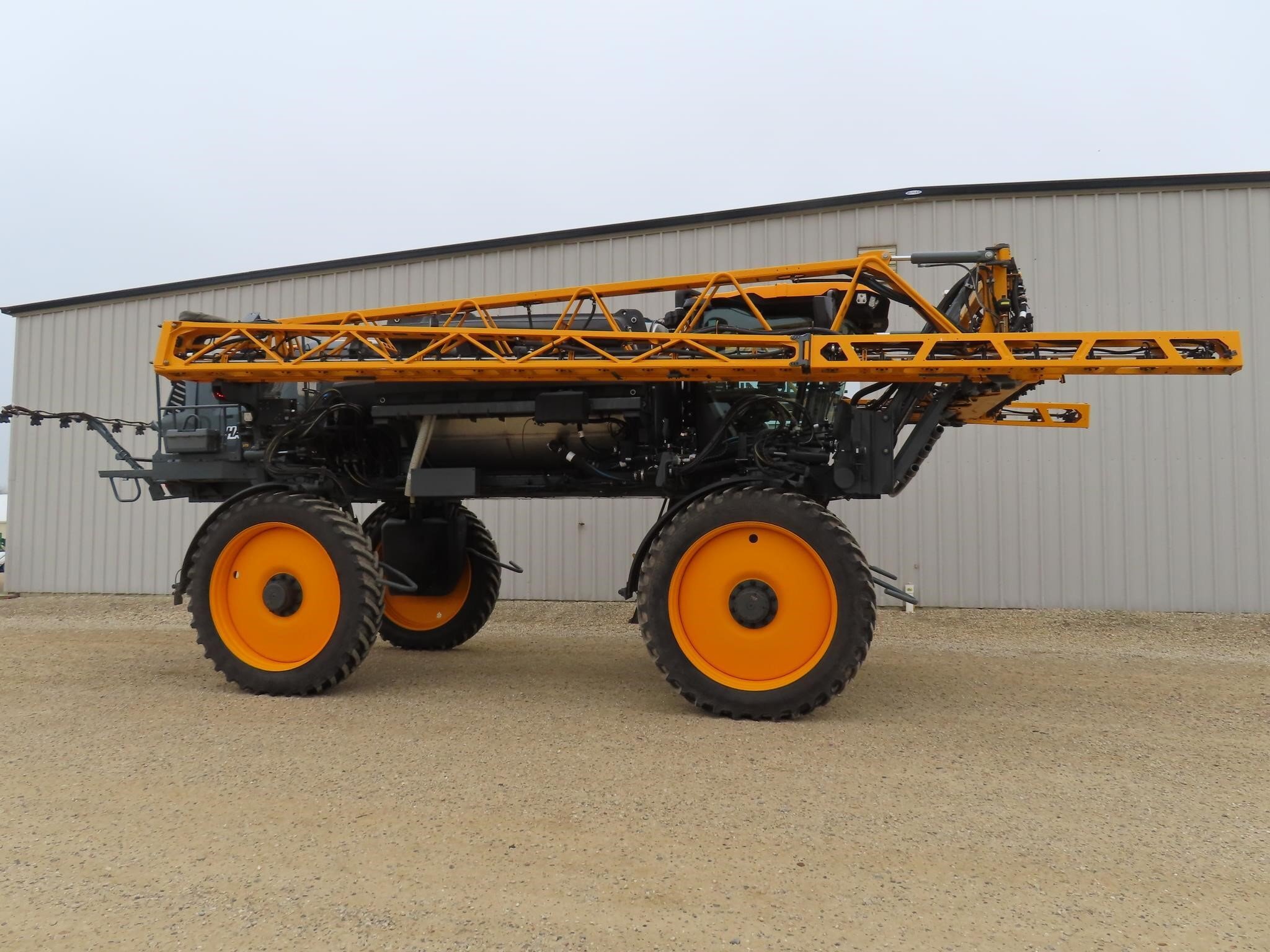 2025 Hagie STS16 Self-Propelled Sprayer