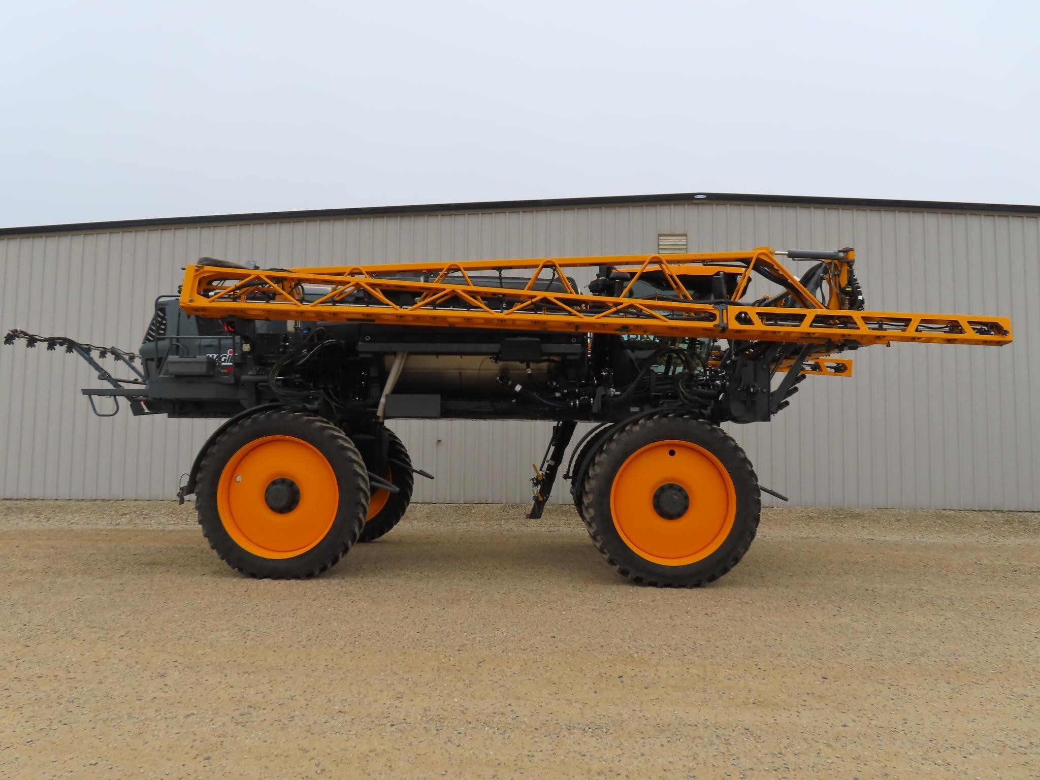 2025 Hagie STS16 Self-Propelled Sprayer