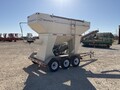  Unverferth 3750 Seed Tender