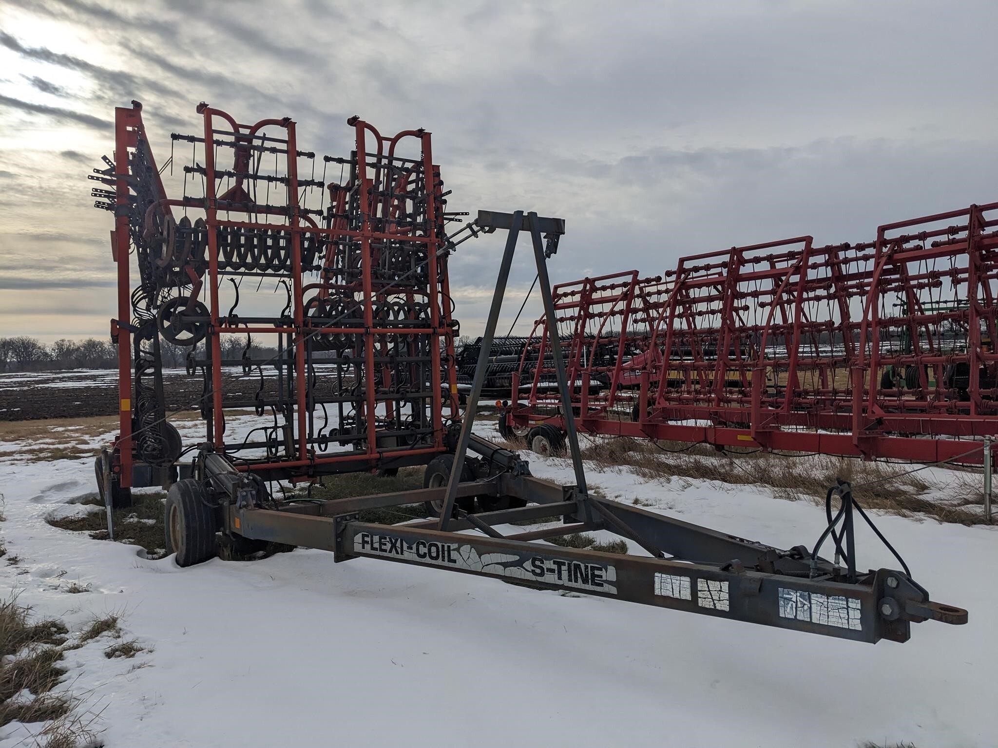 2000 Flexi-Coil S-Tine Field Cultivator
