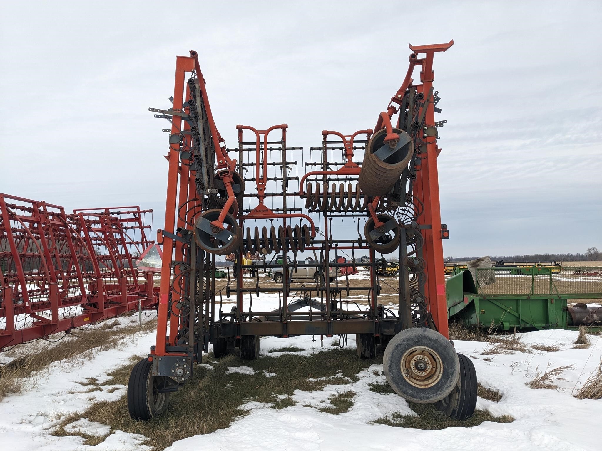 2000 Flexi-Coil S-Tine Field Cultivator