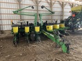 2005 John Deere 1760 Planter