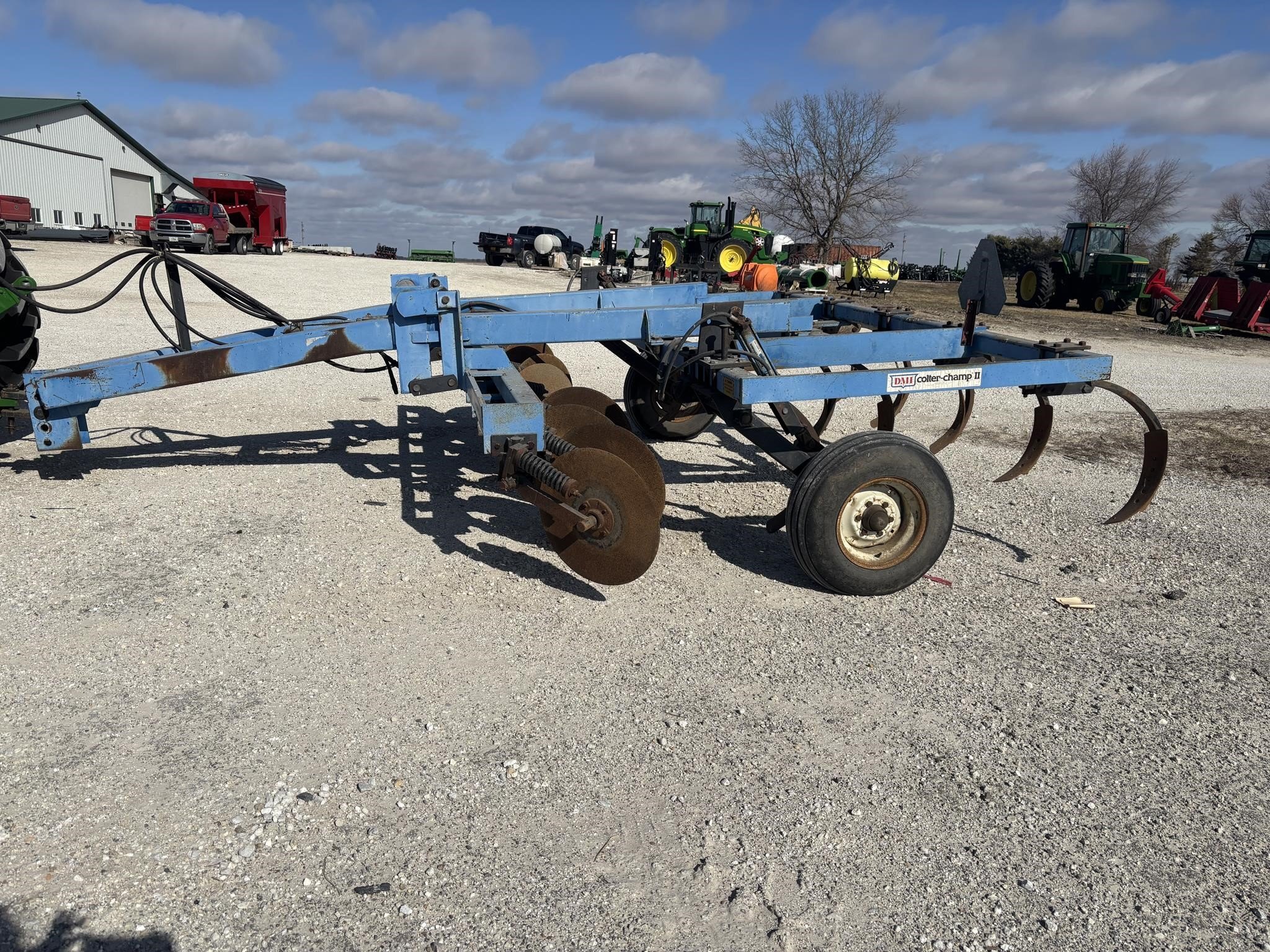 DMI colter champ Chisel Plow