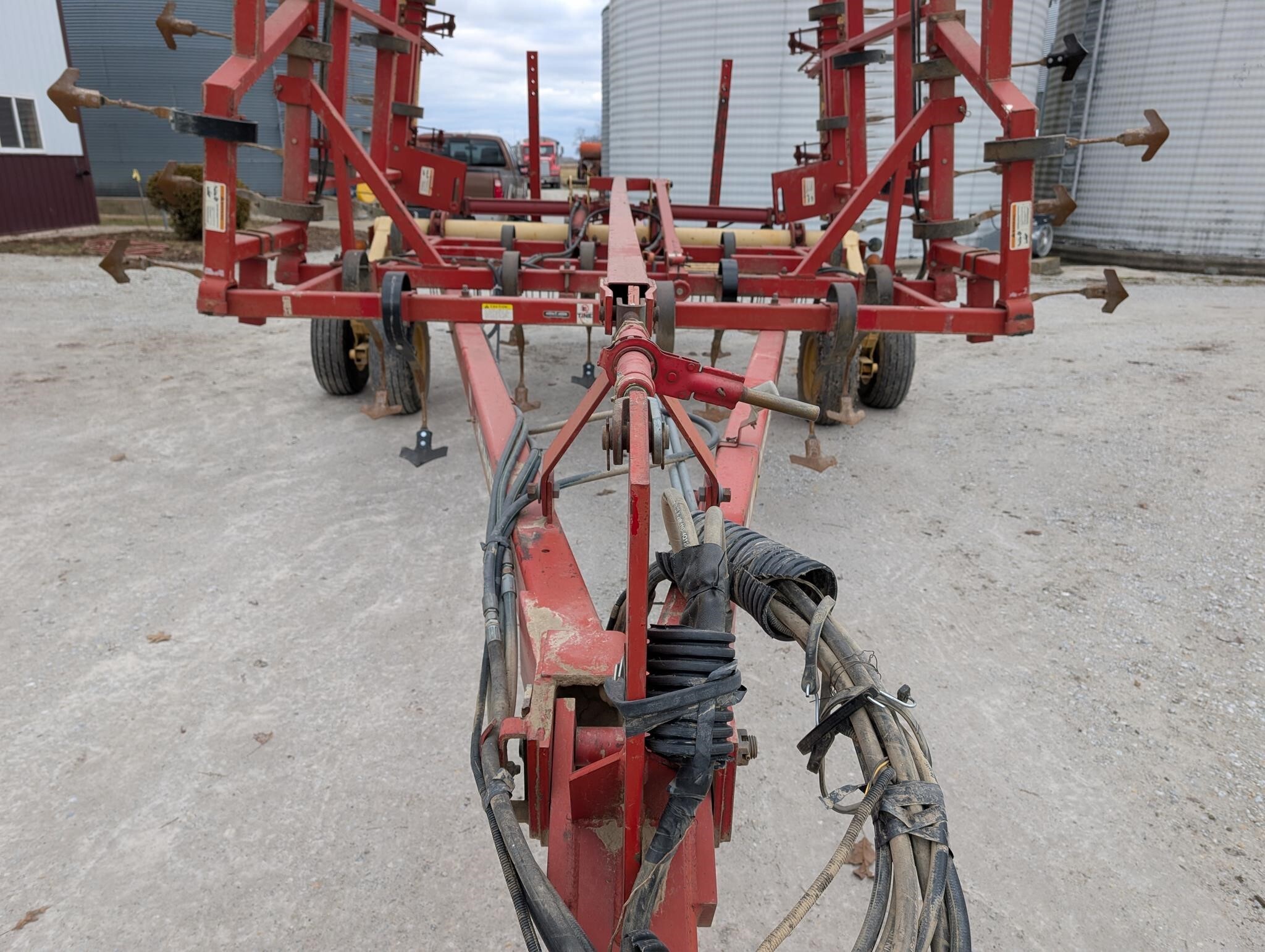  Krause 4200 Field Cultivator