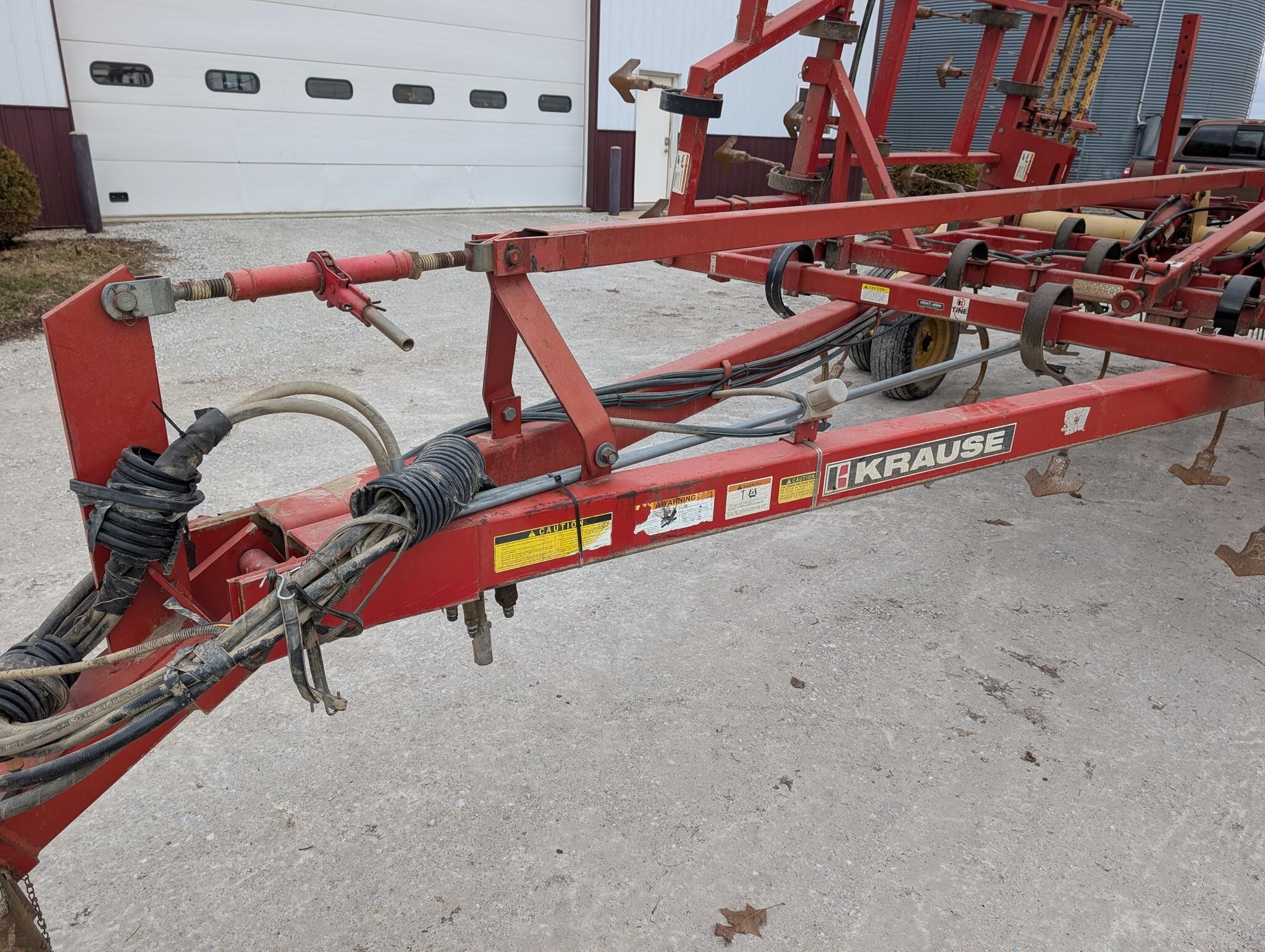  Krause 4200 Field Cultivator