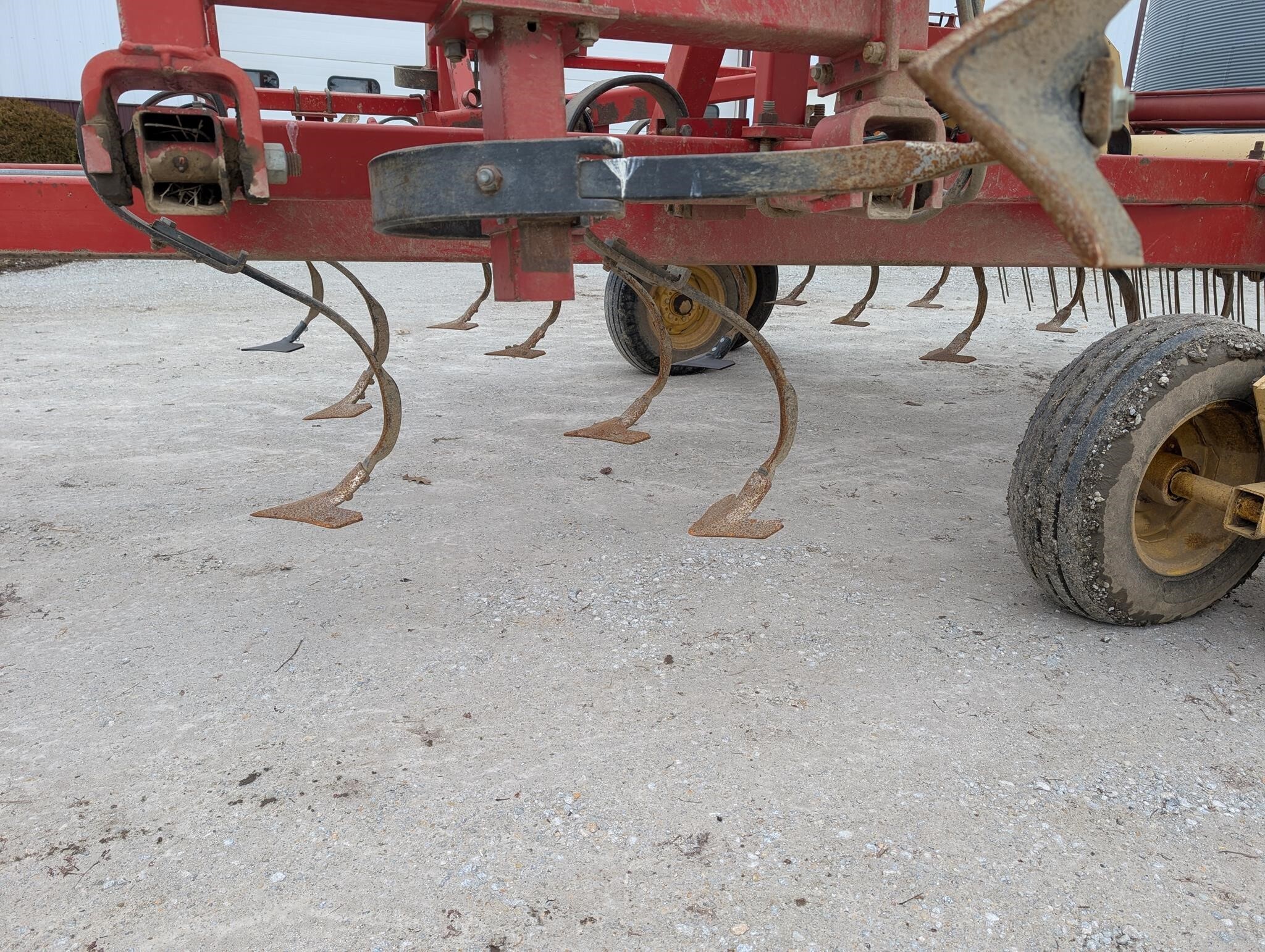  Krause 4200 Field Cultivator