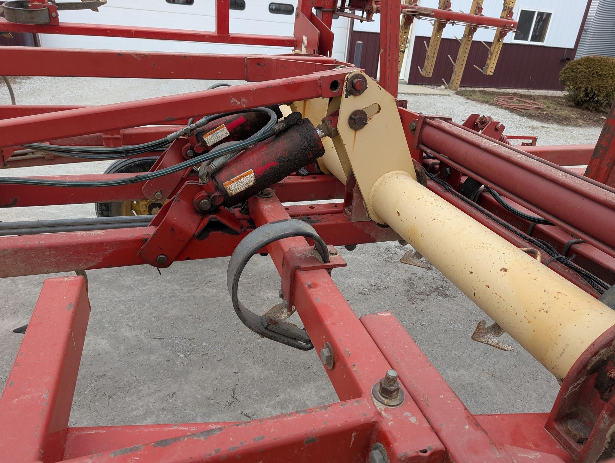  Krause 4200 Field Cultivator