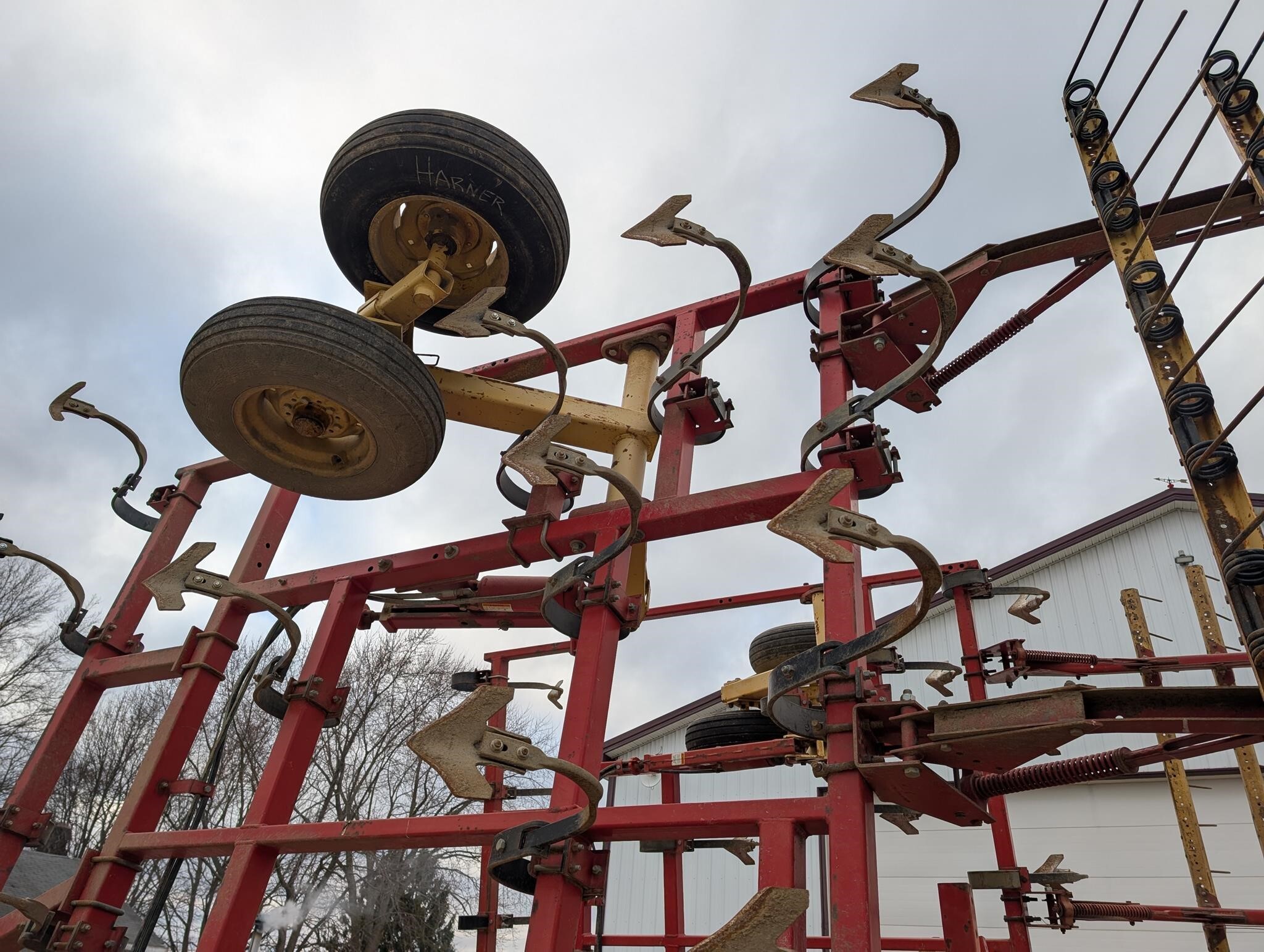  Krause 4200 Field Cultivator