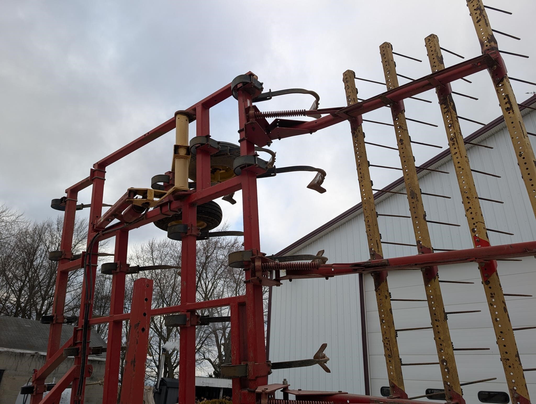  Krause 4200 Field Cultivator