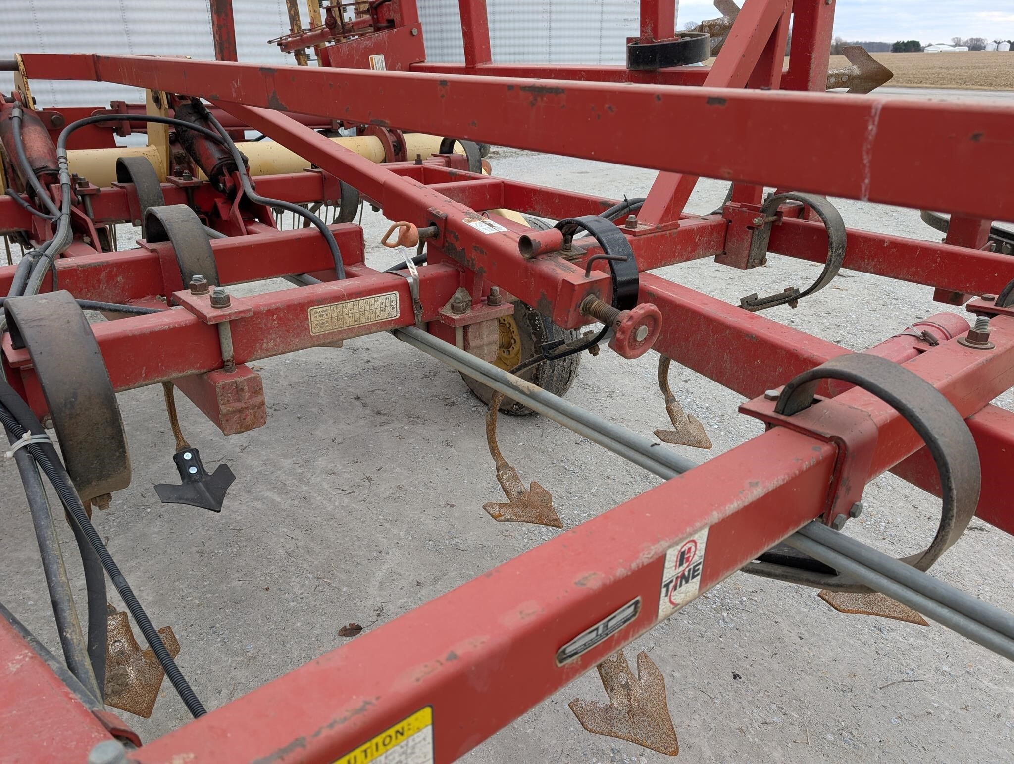  Krause 4200 Field Cultivator