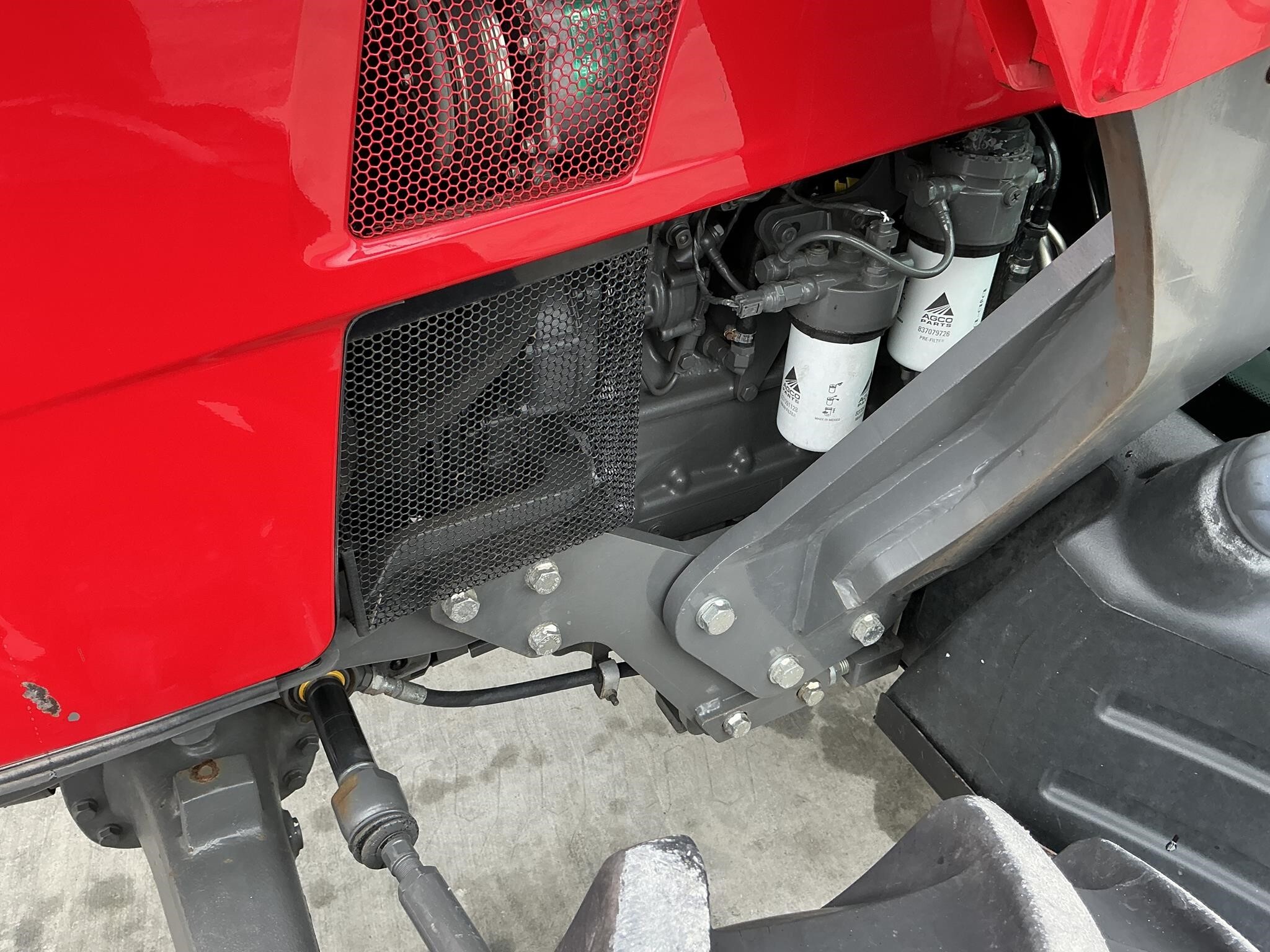 2020 Massey Ferguson 4707 Tractor
