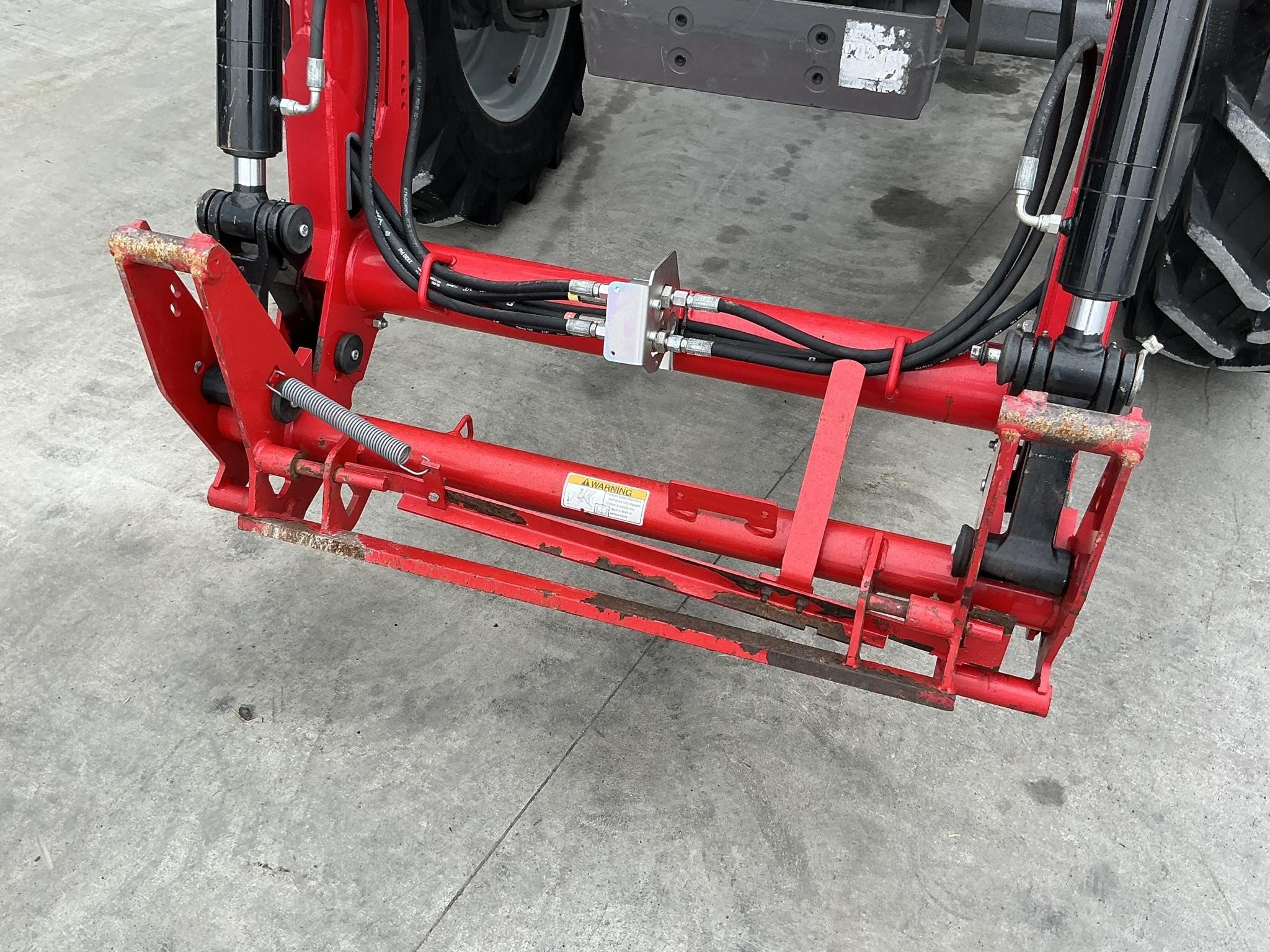 2020 Massey Ferguson 4707 Tractor