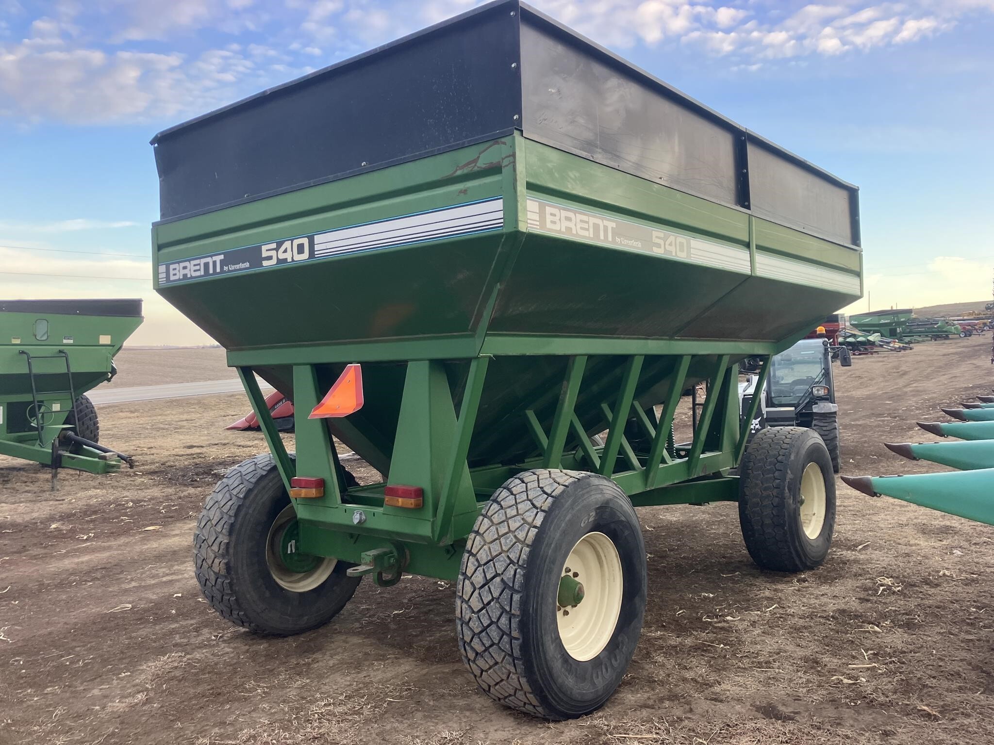  Brent 540 Gravity Wagon