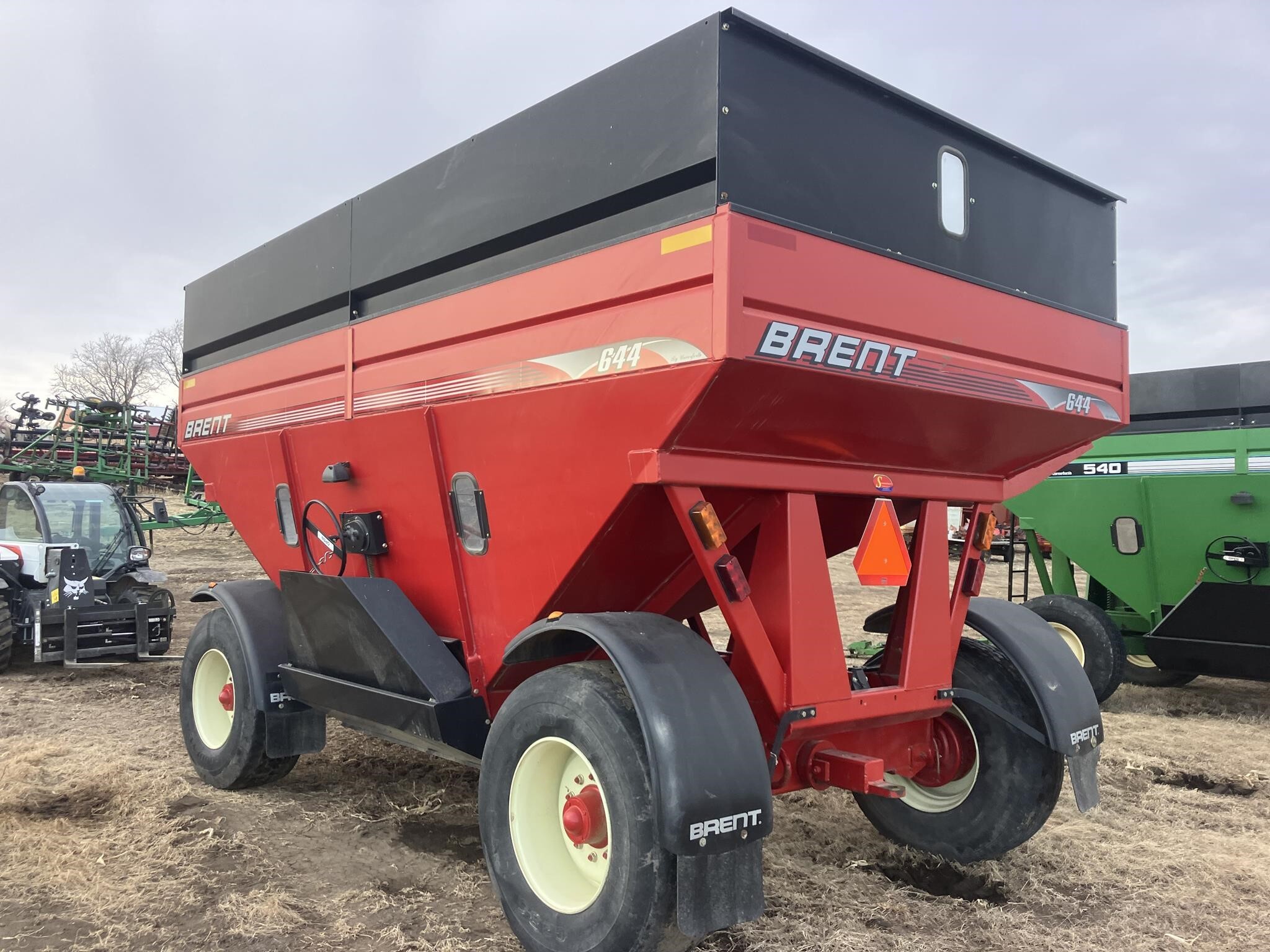  Brent 644 Gravity Wagon