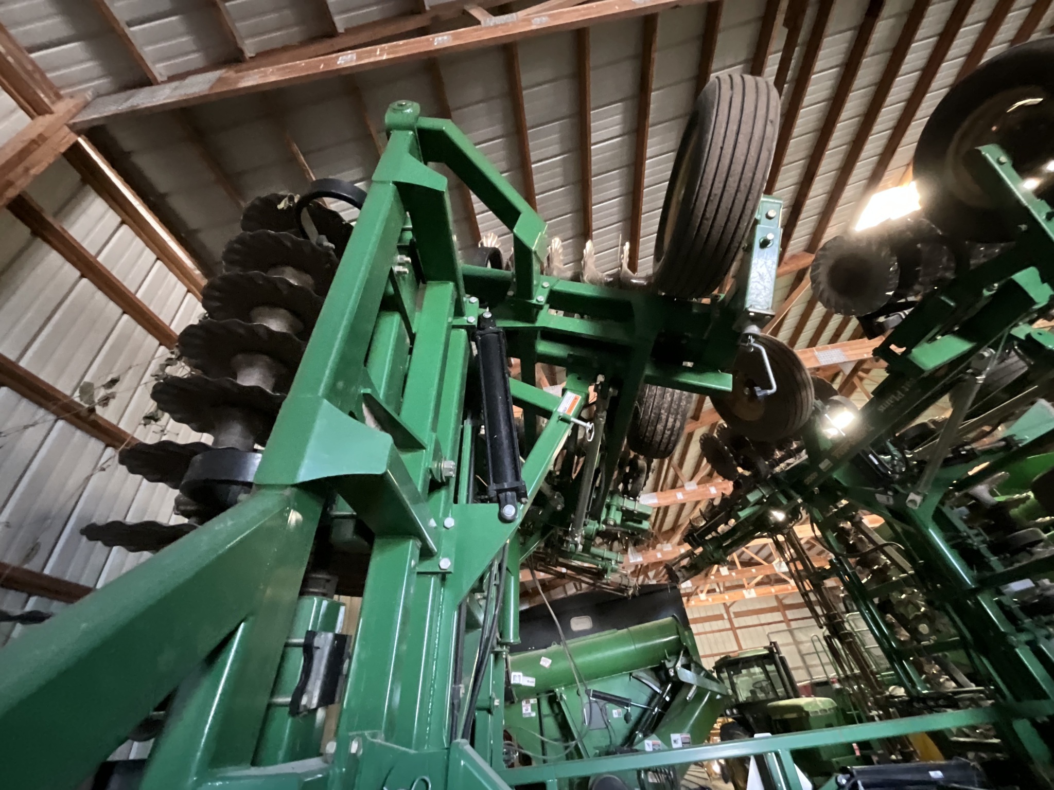 2018 Great Plains Turbo-Max Vertical Tillage