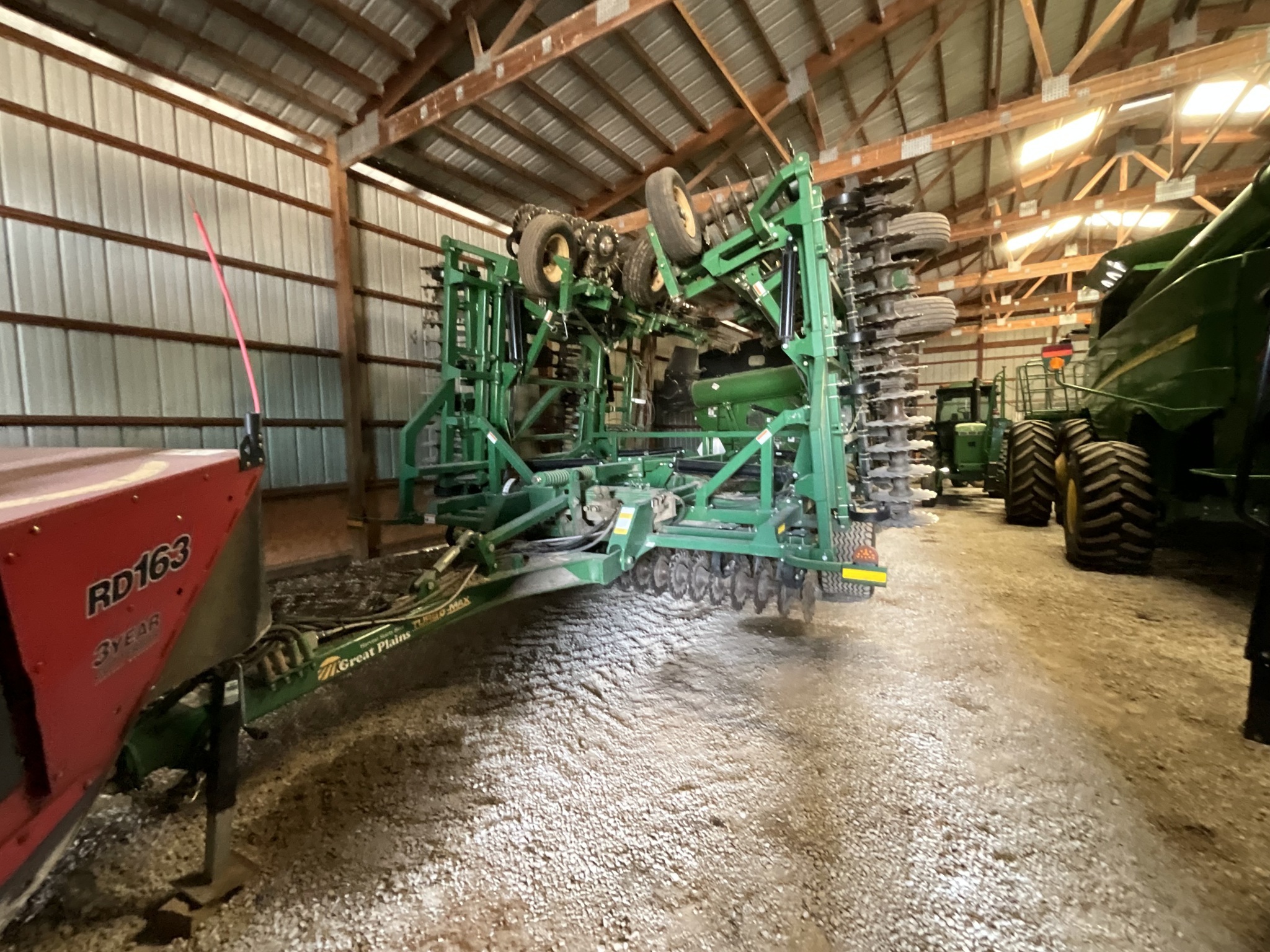 2018 Great Plains Turbo-Max Vertical Tillage