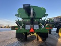 2025 John Deere 800R Self-Propelled Fertilizer Spreader