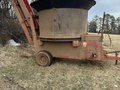  Farmhand 6650 Grinders and Mixer