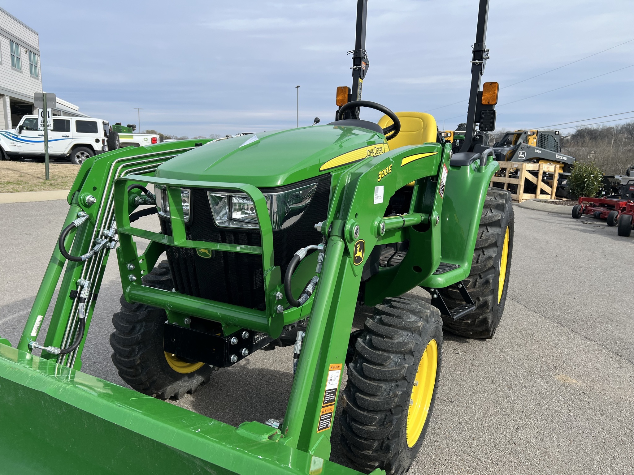 2025 John Deere 3032E Tractor