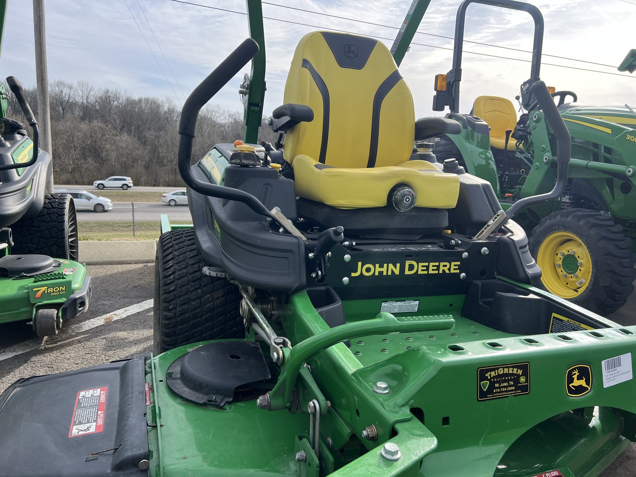 2013 John Deere Z930M EFI Lawn Mower