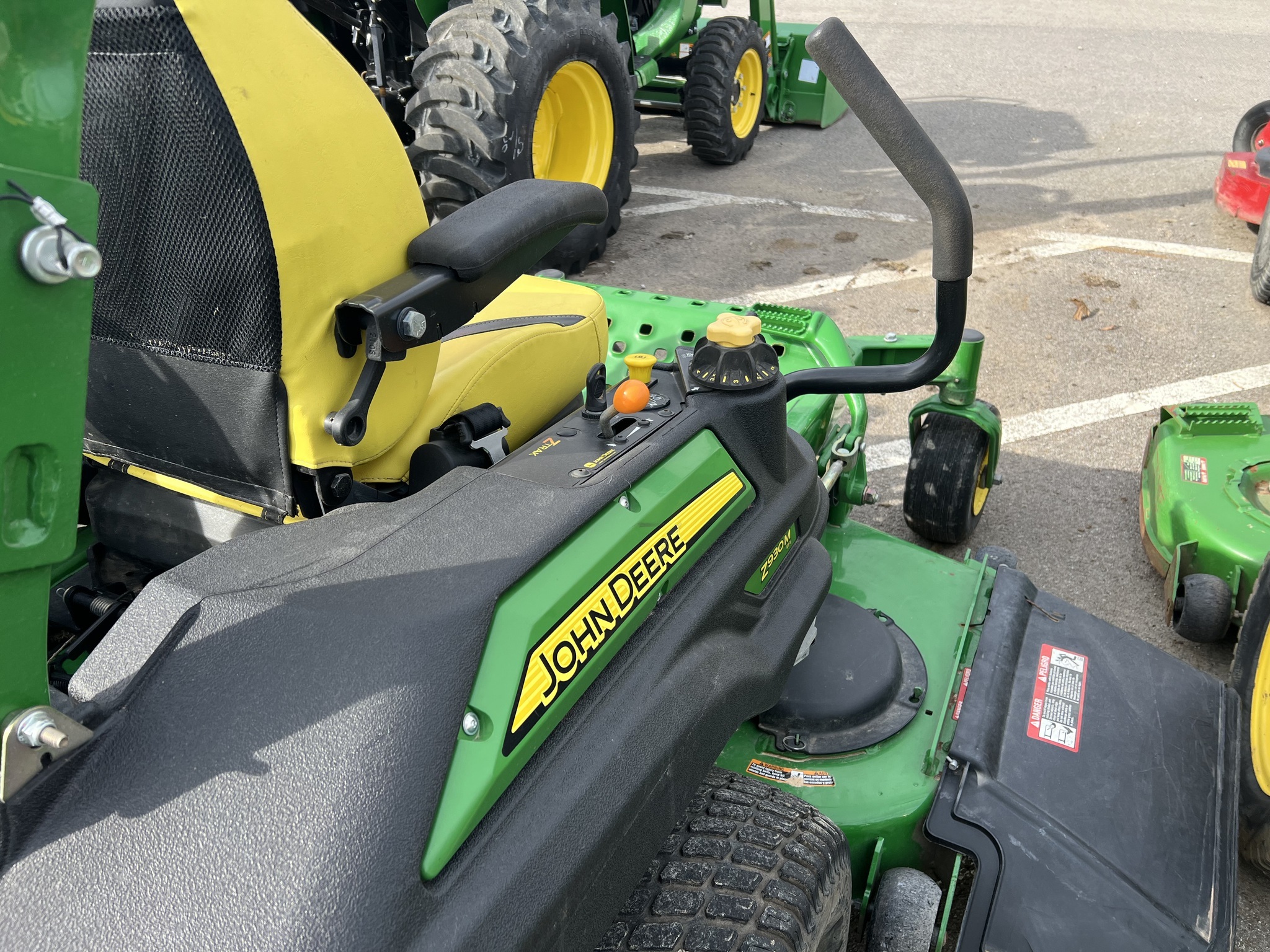2013 John Deere Z930M EFI Lawn Mower