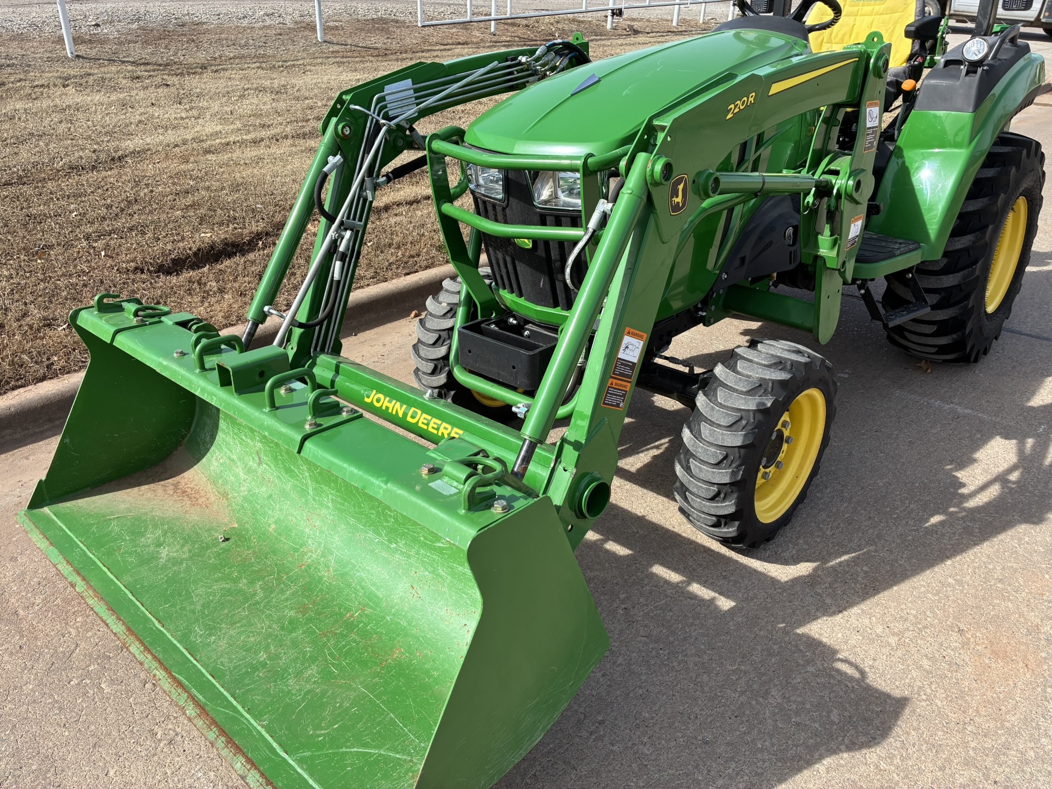 2021 John Deere 2032R Tractor