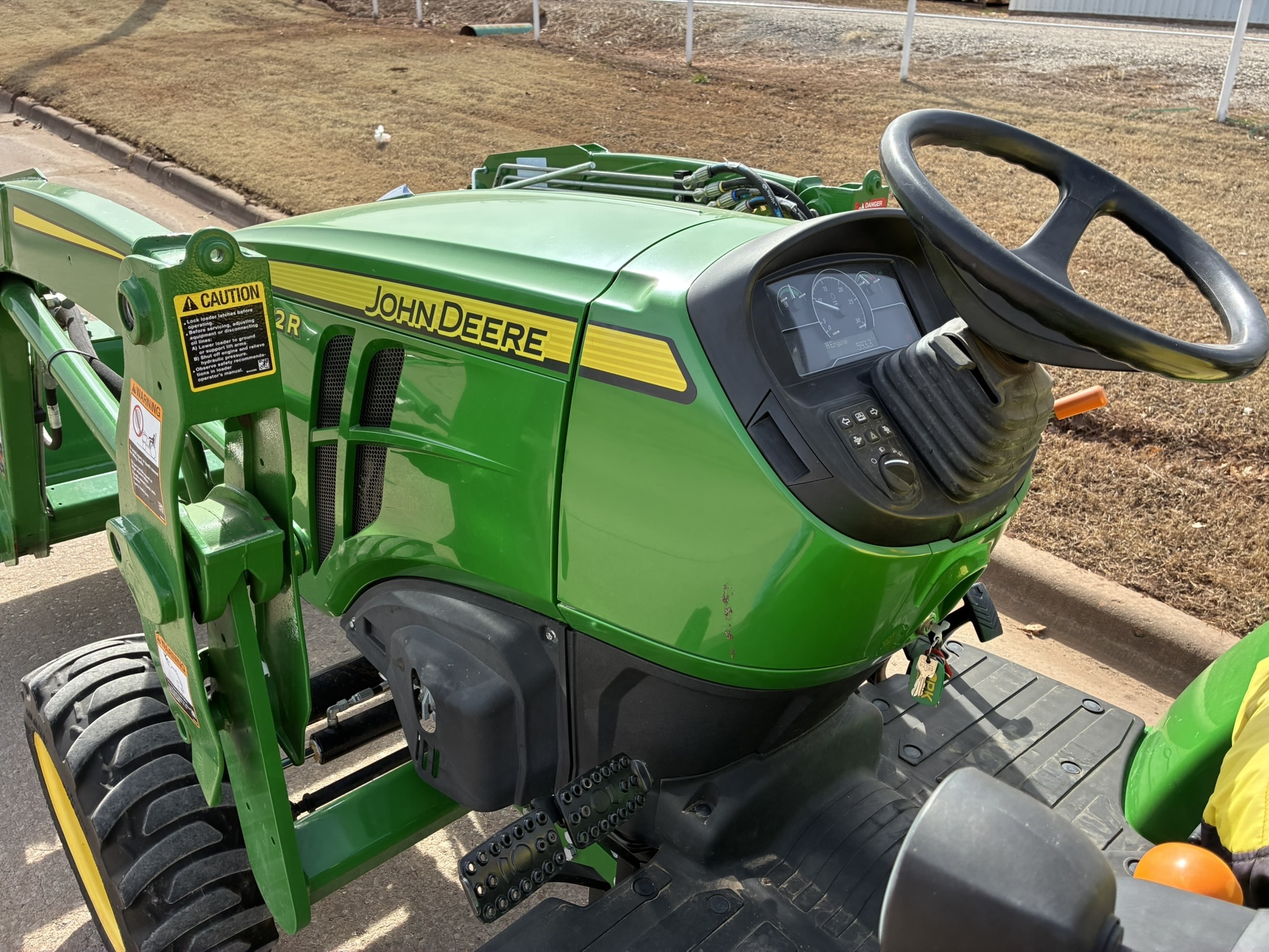 2021 John Deere 2032R Tractor