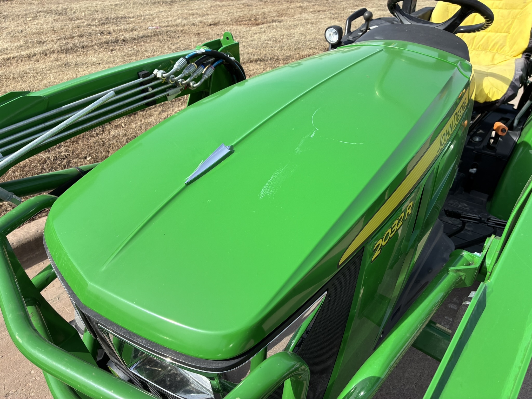 2021 John Deere 2032R Tractor