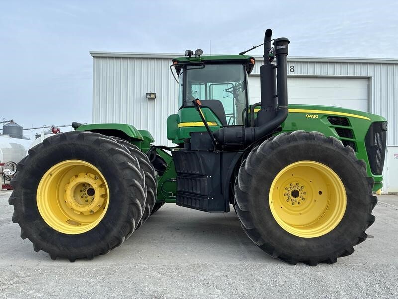 2009 John Deere 9430 Tractor