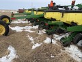 2014 John Deere 1720 Planter