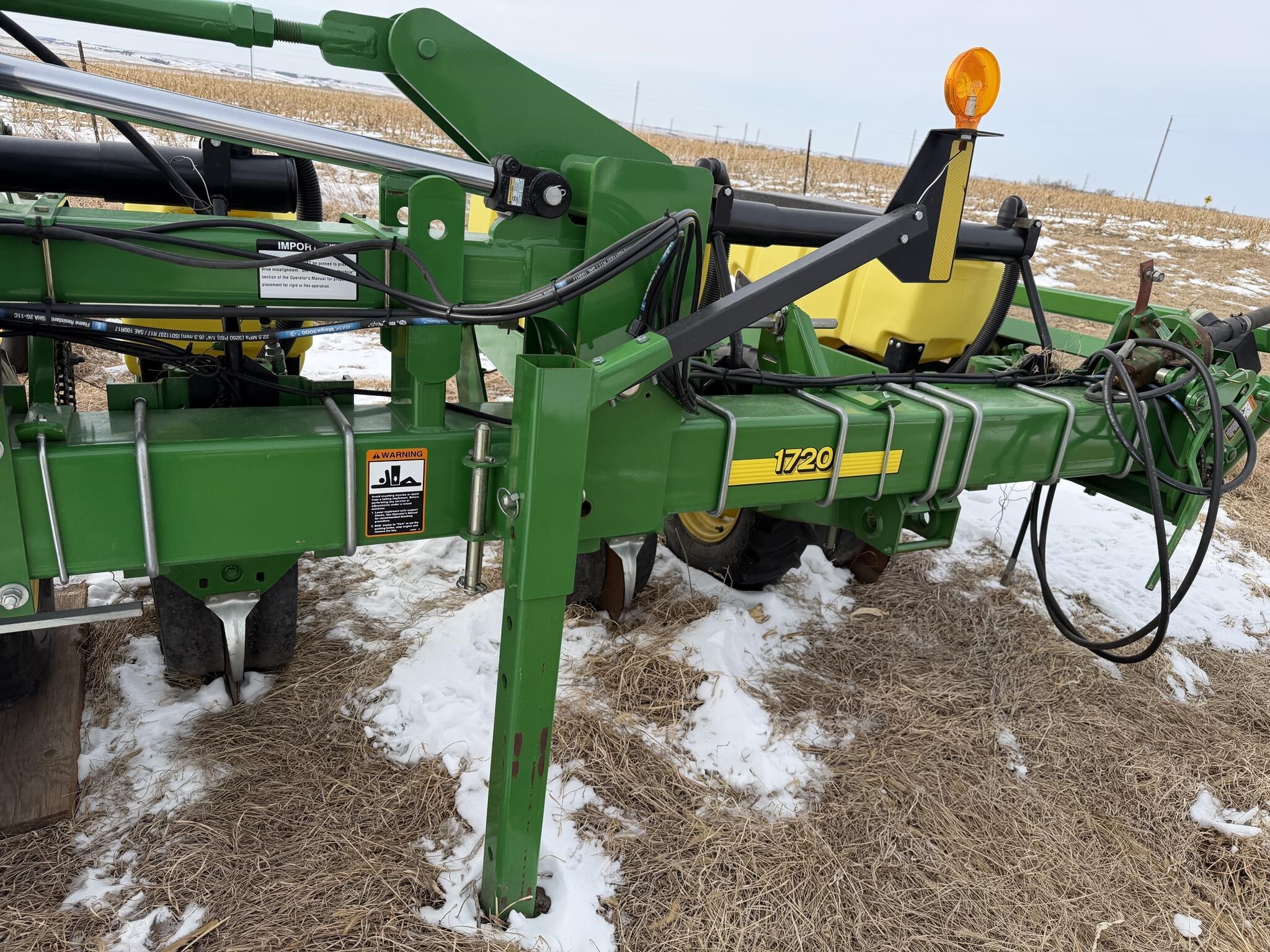 2014 John Deere 1720 Planter