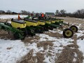 2014 John Deere 1720 Planter