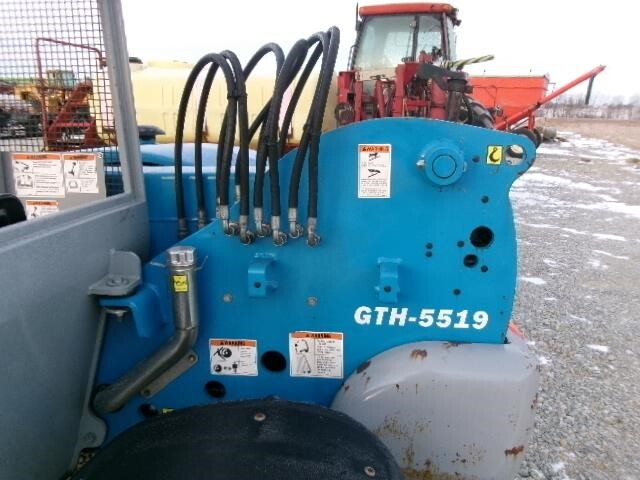 2012 Genie GTH5519 Telehandler