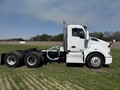 2015 Kenworth T680 Semi Trucks/Trailer